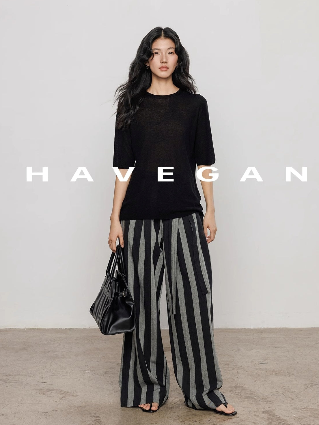 Middle Sleeve T-Shirt_BDHL7478
