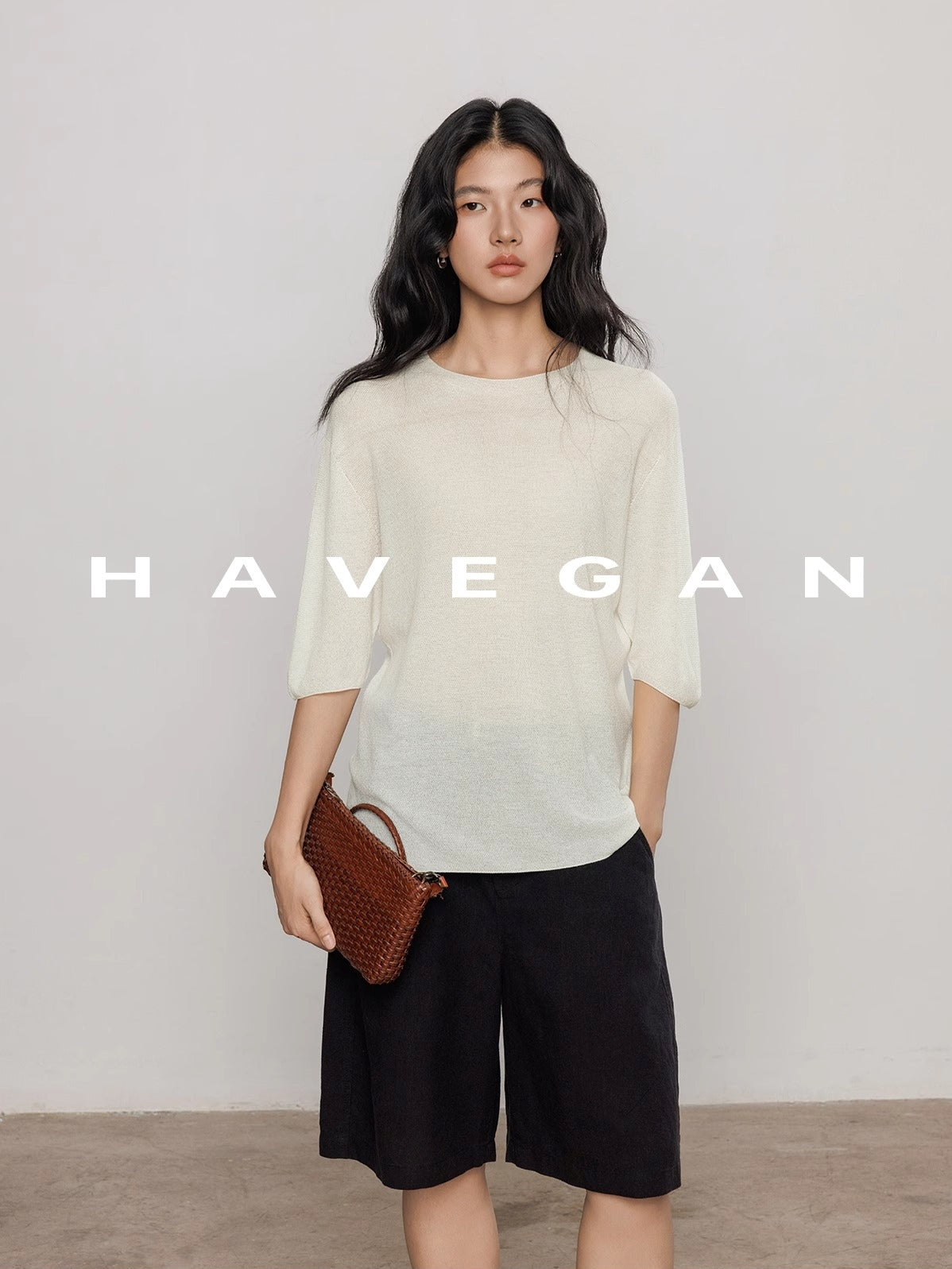 Middle Sleeve T-Shirt_BDHL7478