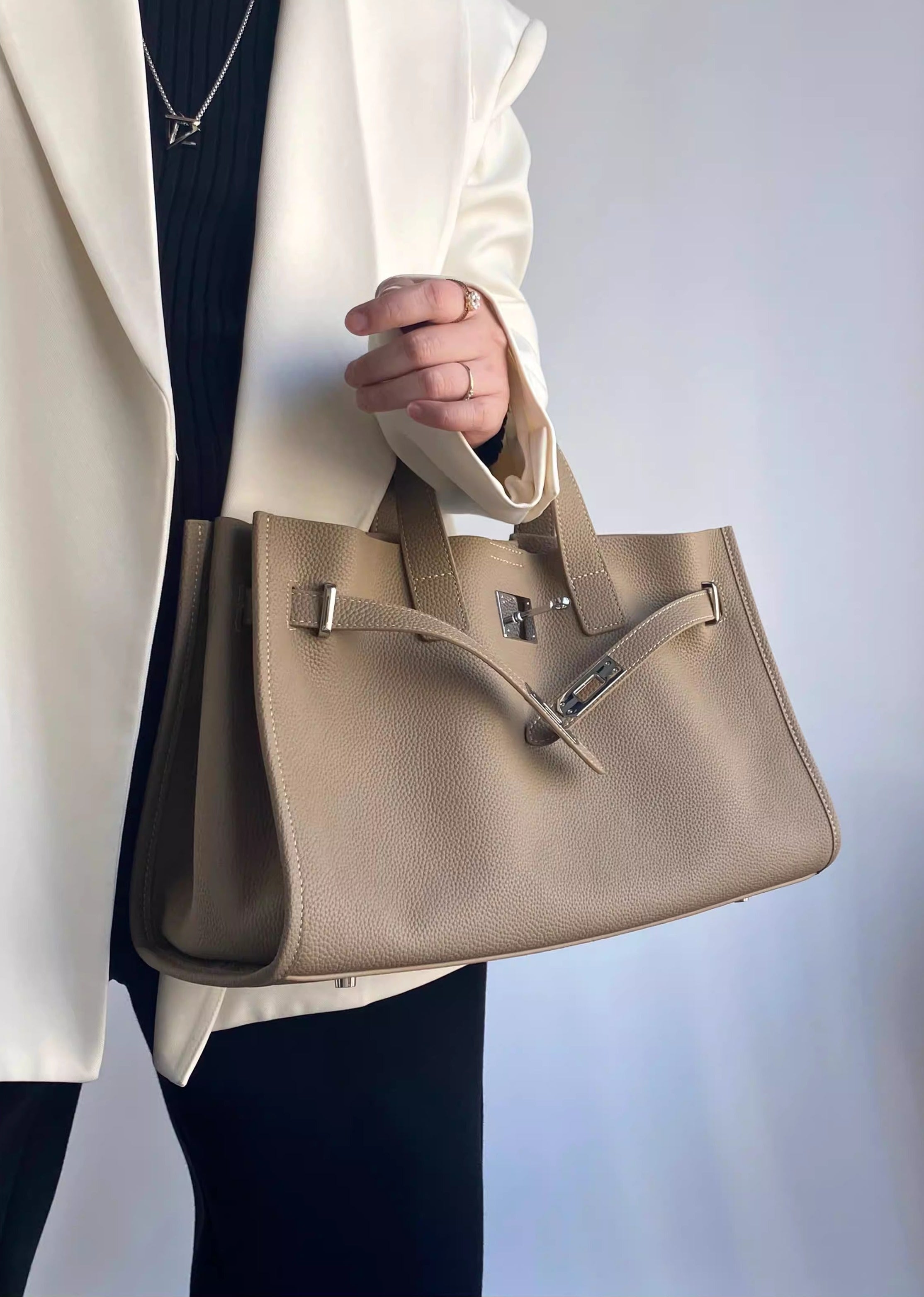 Genuine Leather Large Capacity Tote Bag_BDHL8190