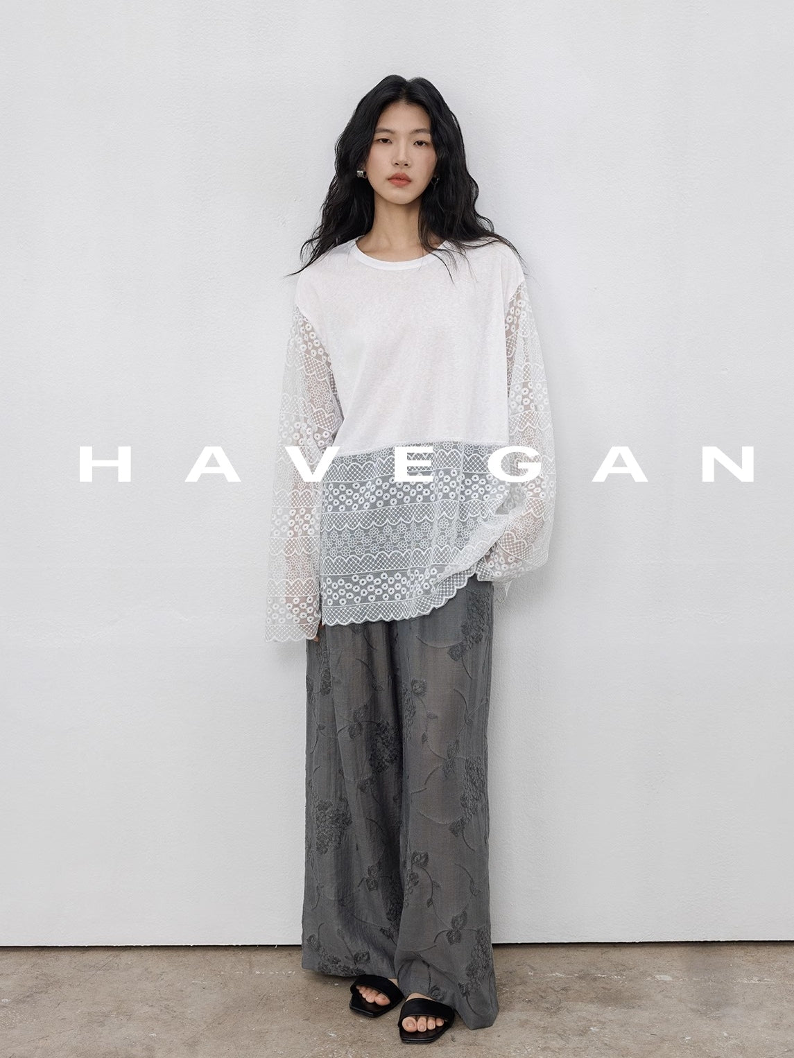 Embroidered Wide-Leg Pants_BDHL7479