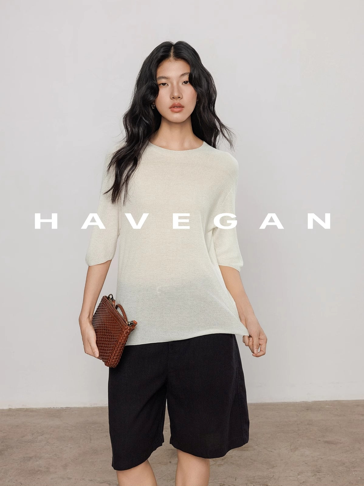 Middle Sleeve T-Shirt_BDHL7478