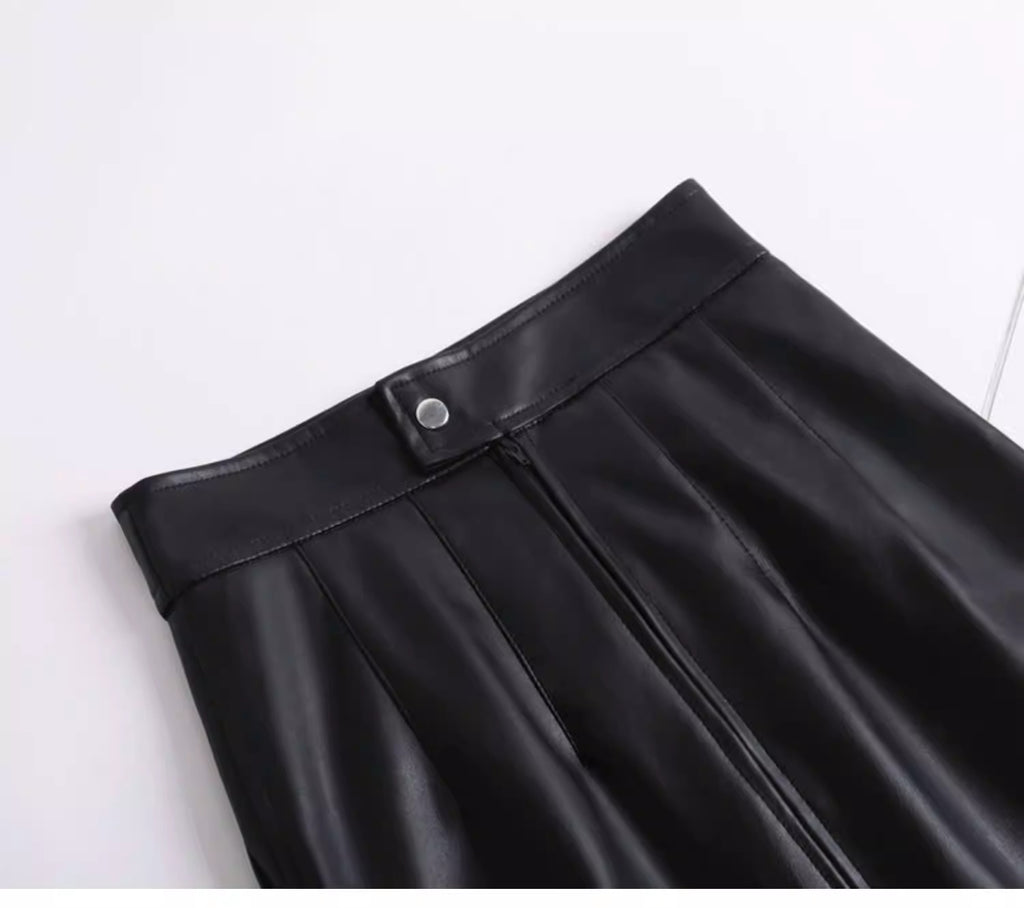 PU Slit Midi Skirt_HL3880