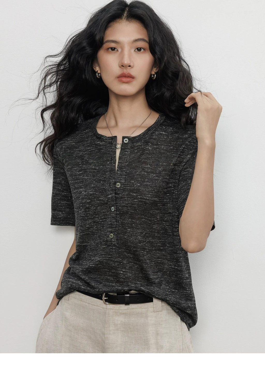 Henley Neck Linen Blend Tee_BDHL8361