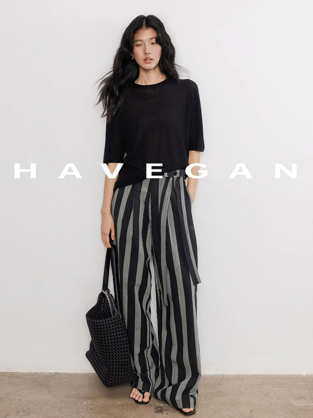 Middle Sleeve T-Shirt_BDHL7478