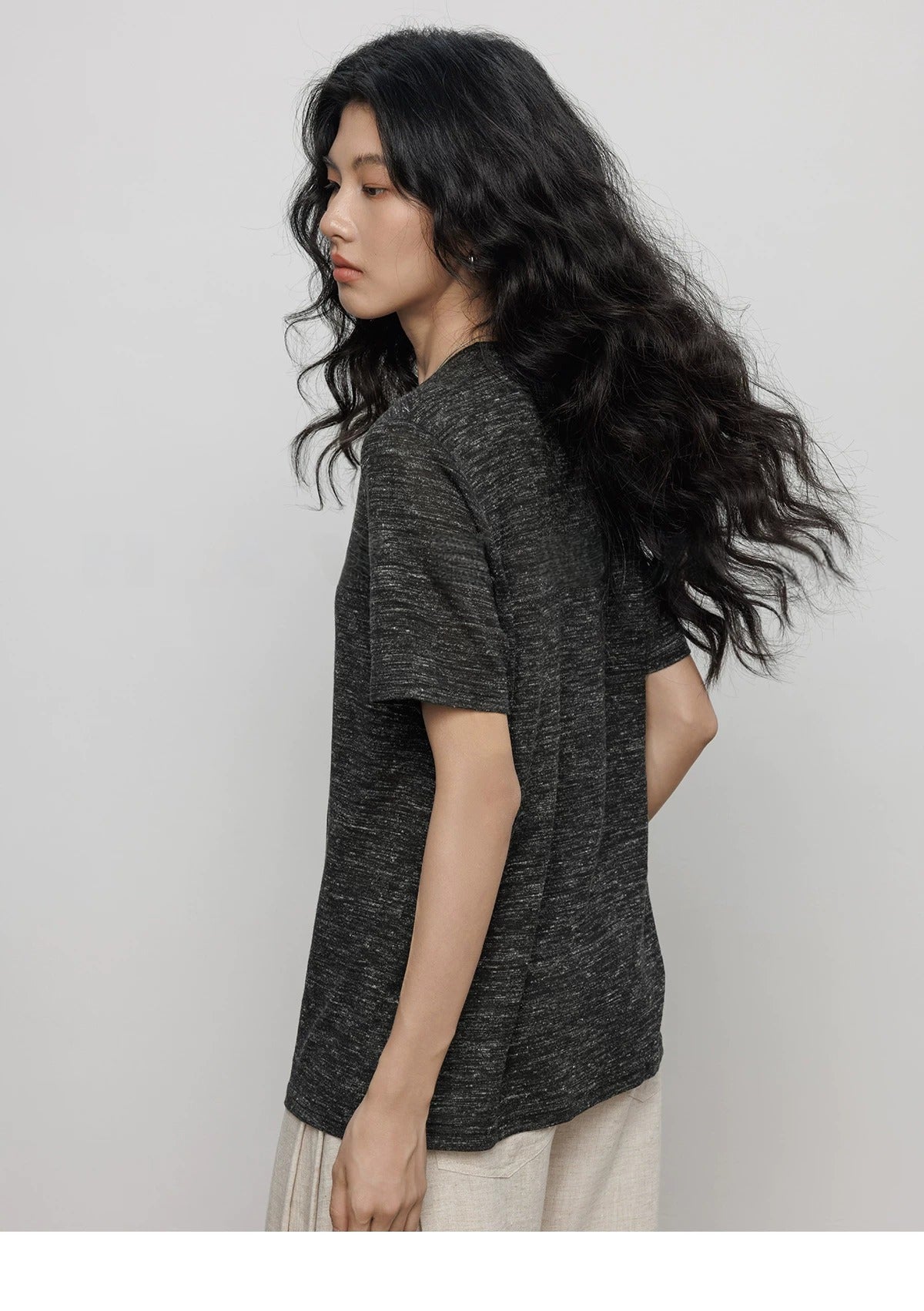 Henley Neck Linen Blend Tee_BDHL8361