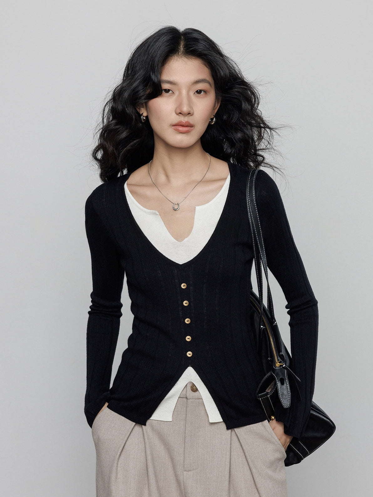 V-Neck Two-Piece Style Knit Tops_BDHL8137