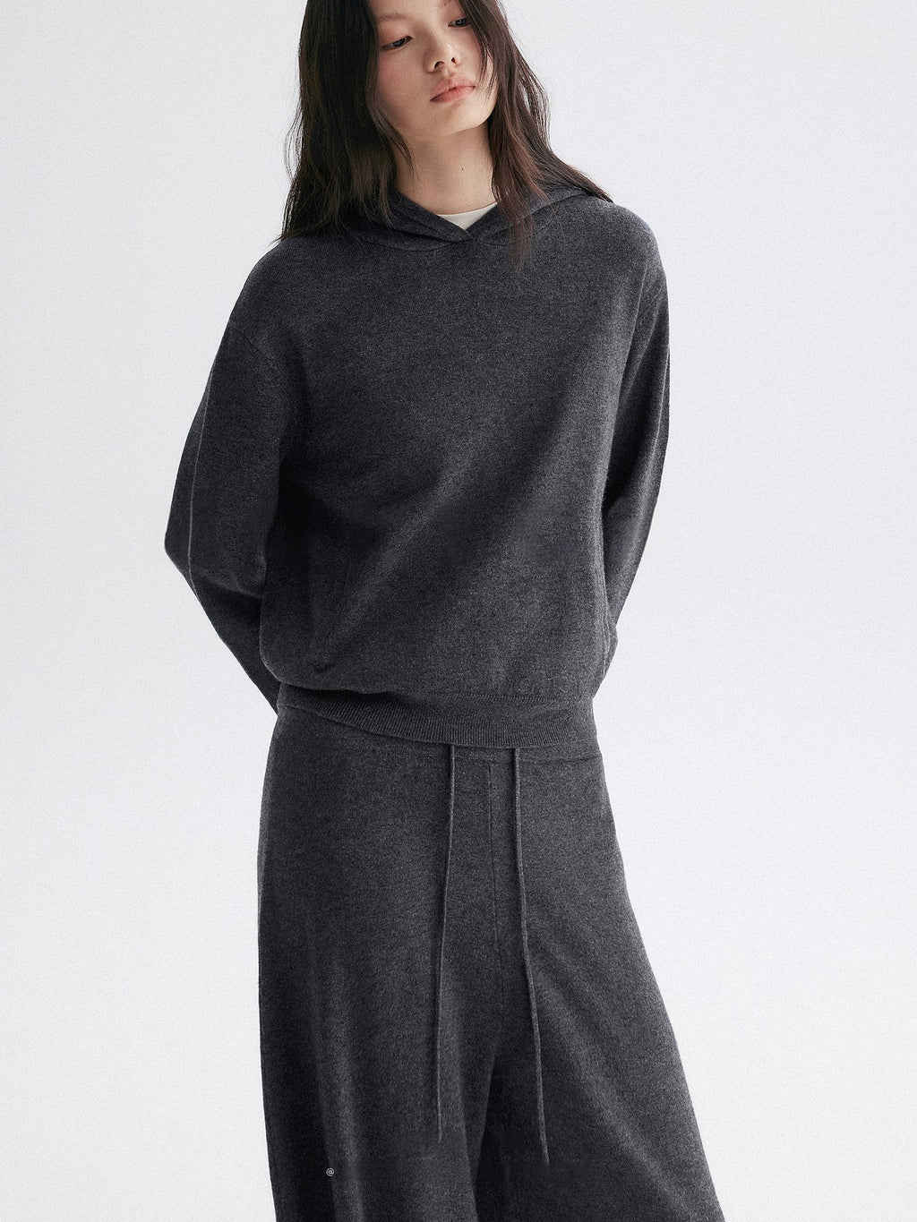 Hooded Sweatshirt Or Sweatpants_BDHL8100