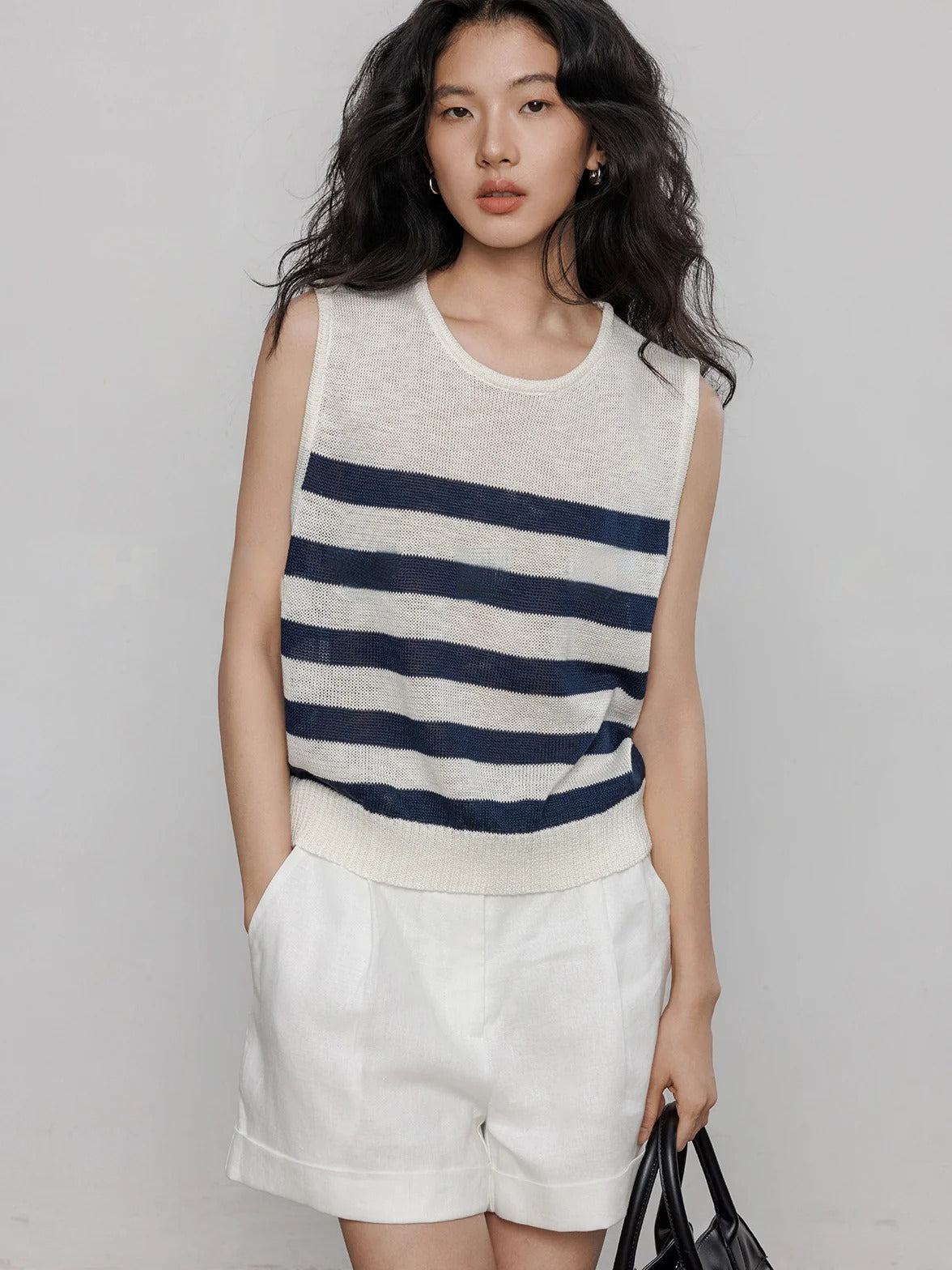 Round Neck Sleeveless Tops_BDHL7233