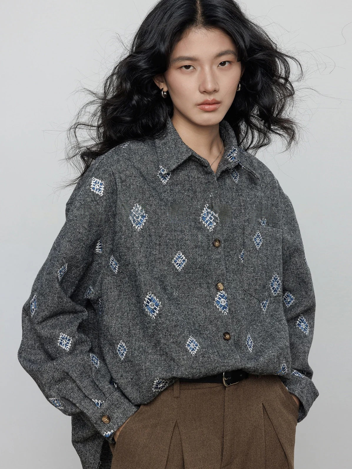 刺繡長袖襯衫_BDHL8084