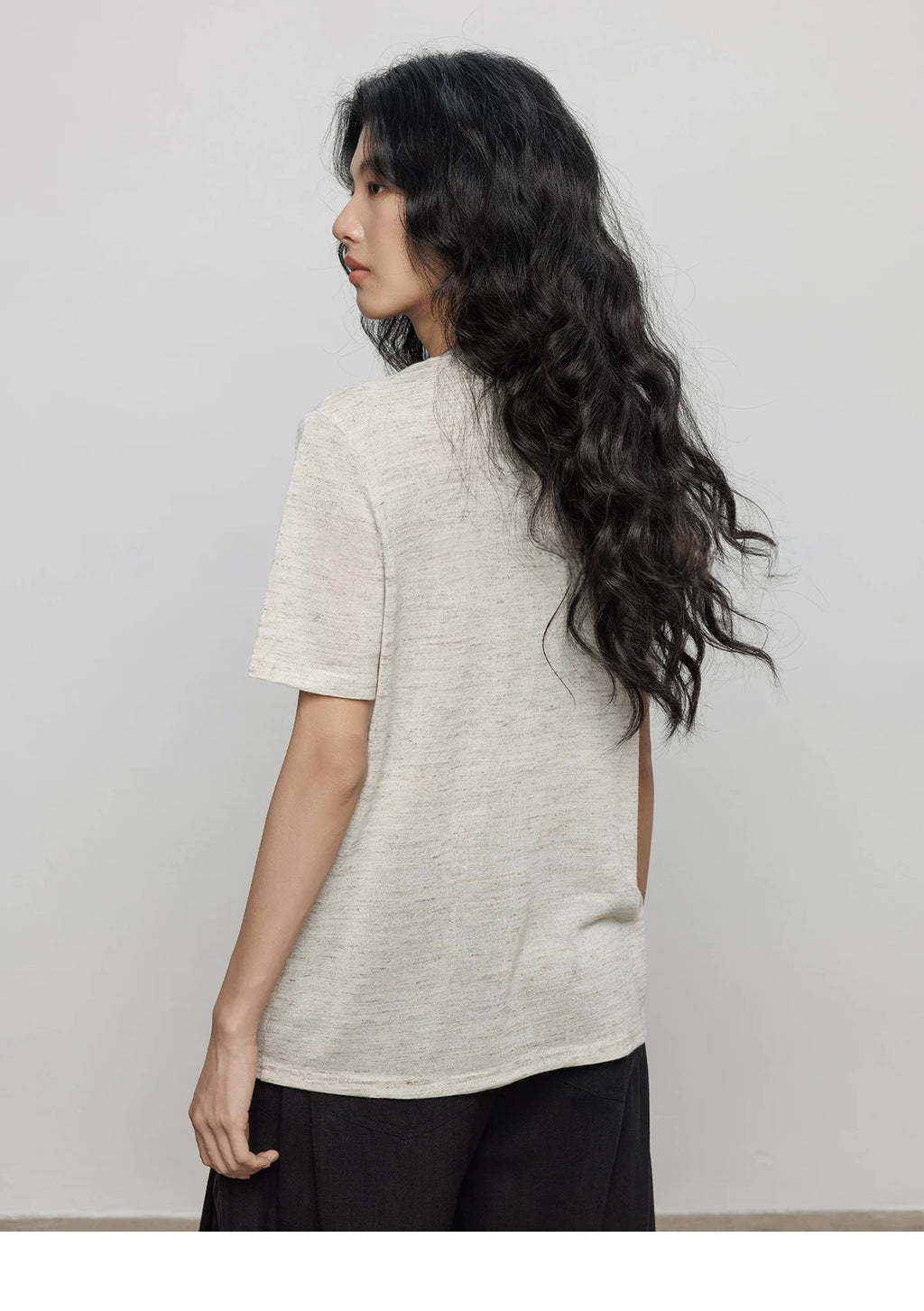 Henley Neck Linen Blend Tee_BDHL8361