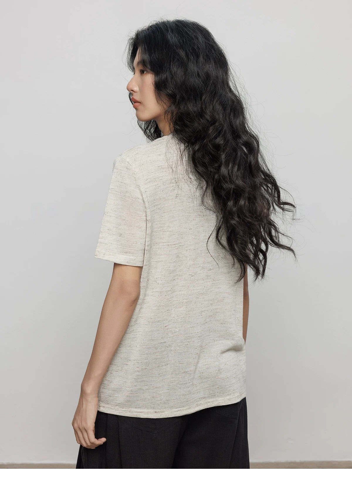 Henley Neck Linen Blend Tee_BDHL8361