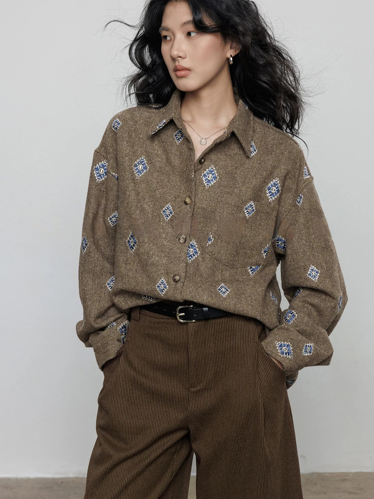 刺繡長袖襯衫_BDHL8084