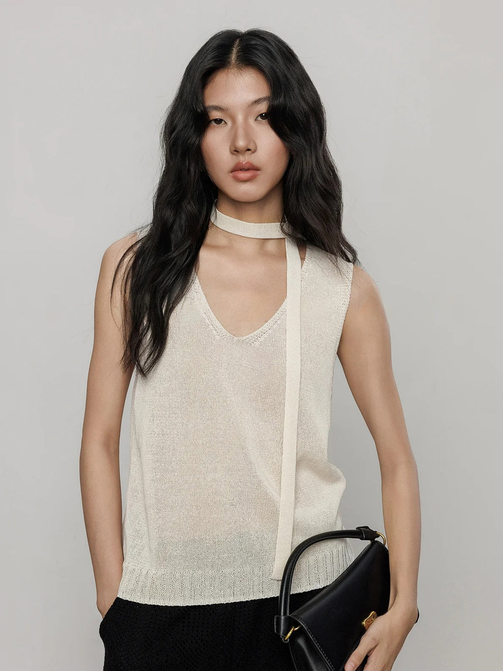 V-Neck Tie-Strap Knitted Vest_BDHL7477