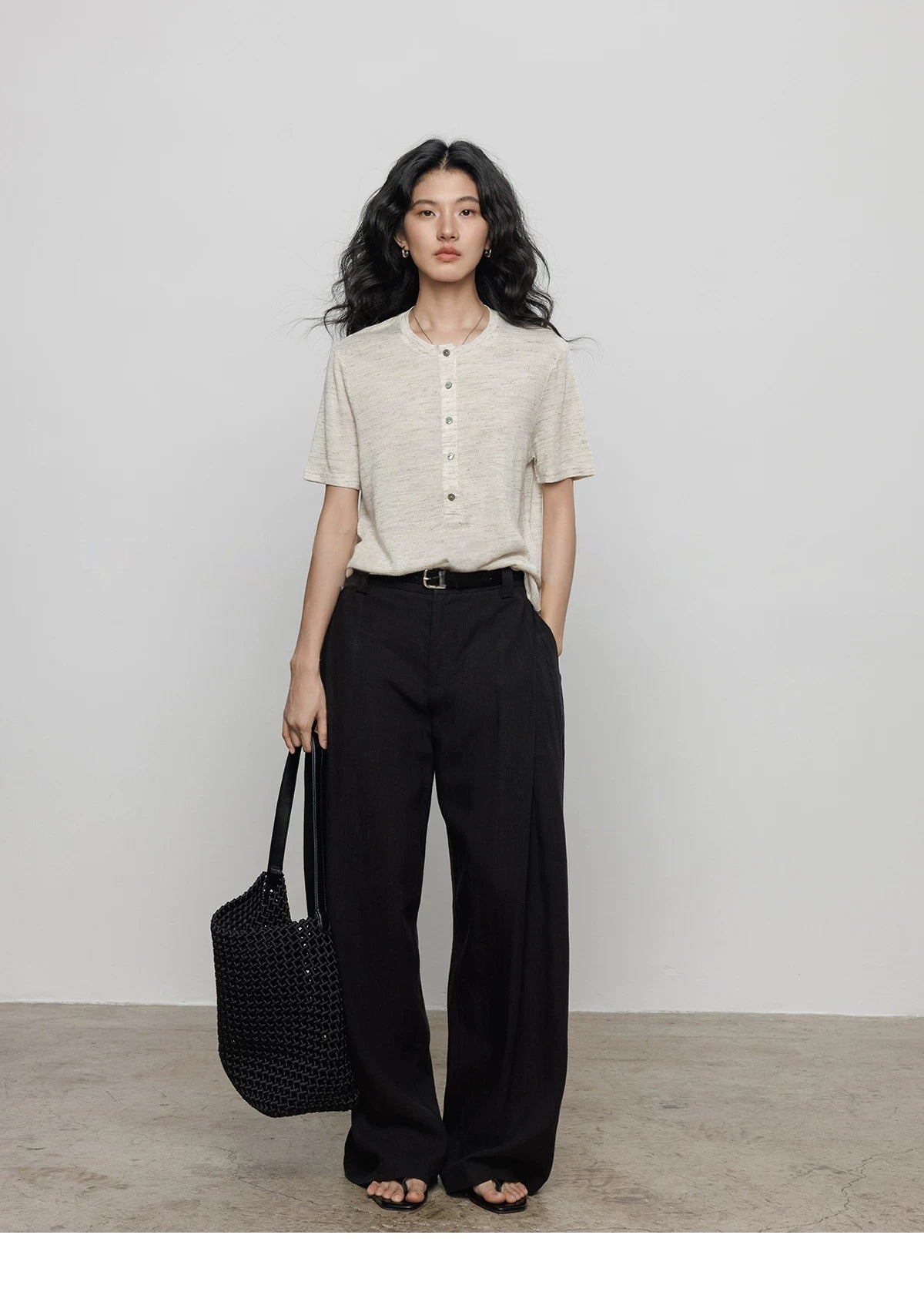 Henley Neck Linen Blend Tee_BDHL8361