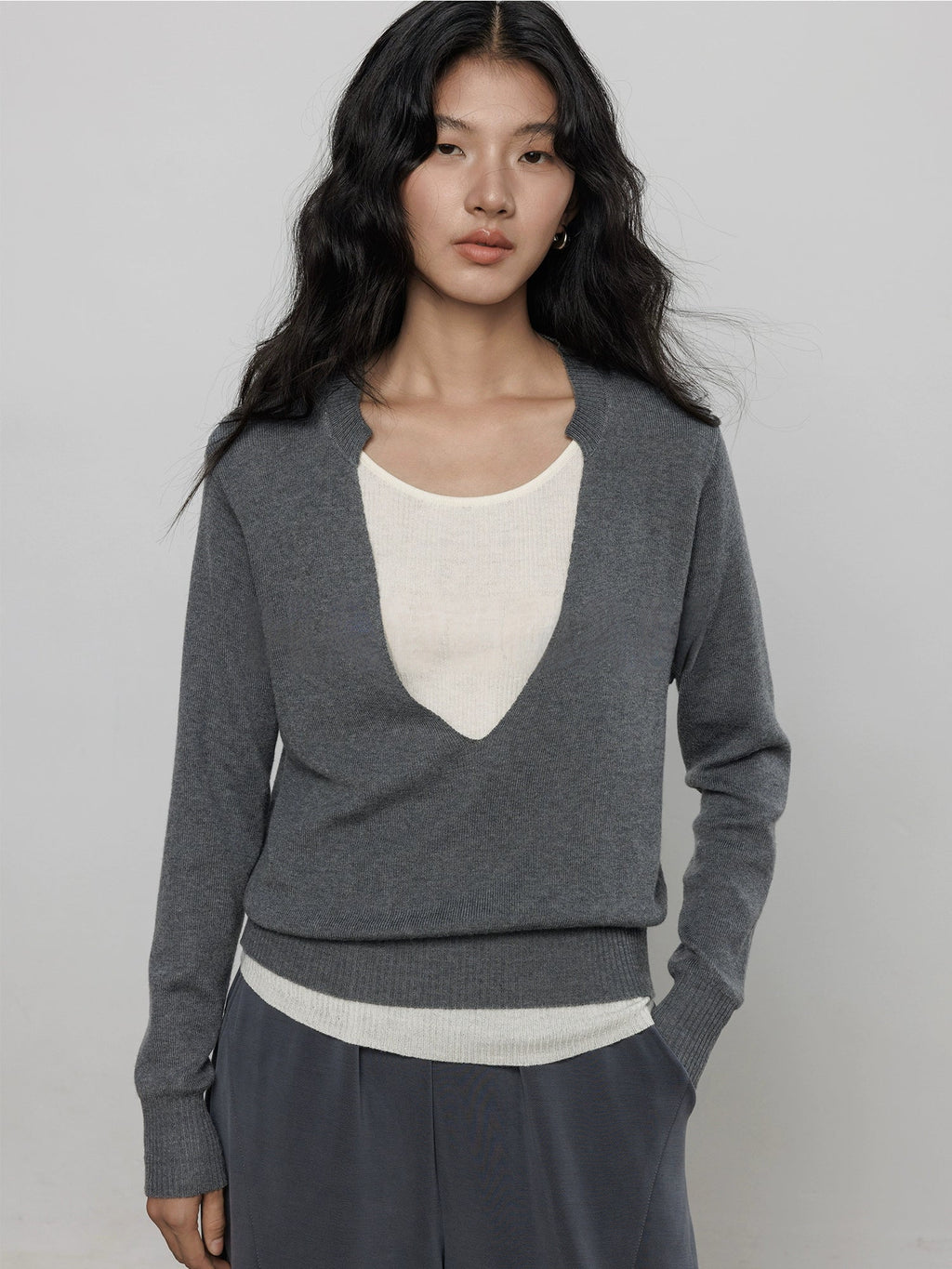 V-Neck Two-Piece Style Tops_BDHL7700