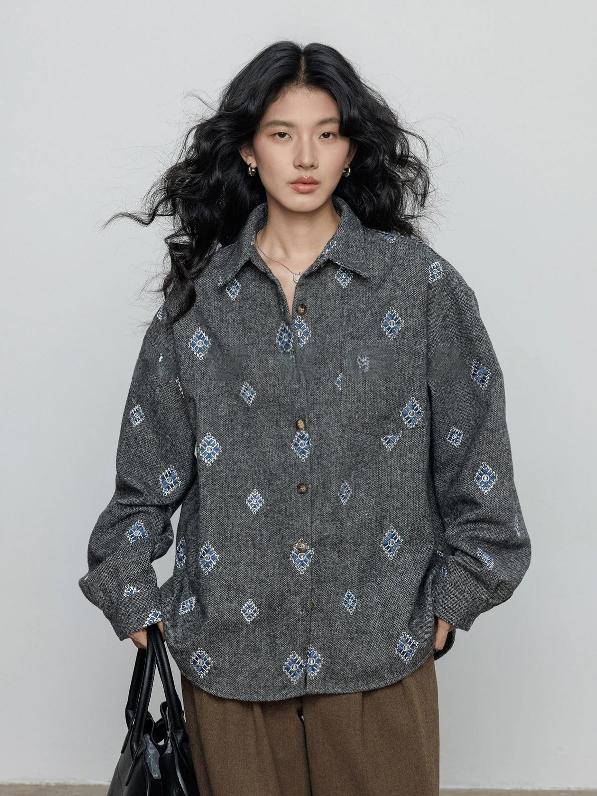 刺繡長袖襯衫_BDHL8084