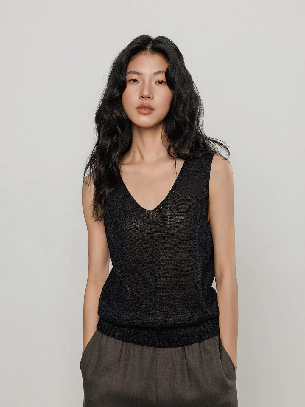 V-Neck Tie-Strap Knitted Vest_BDHL7477