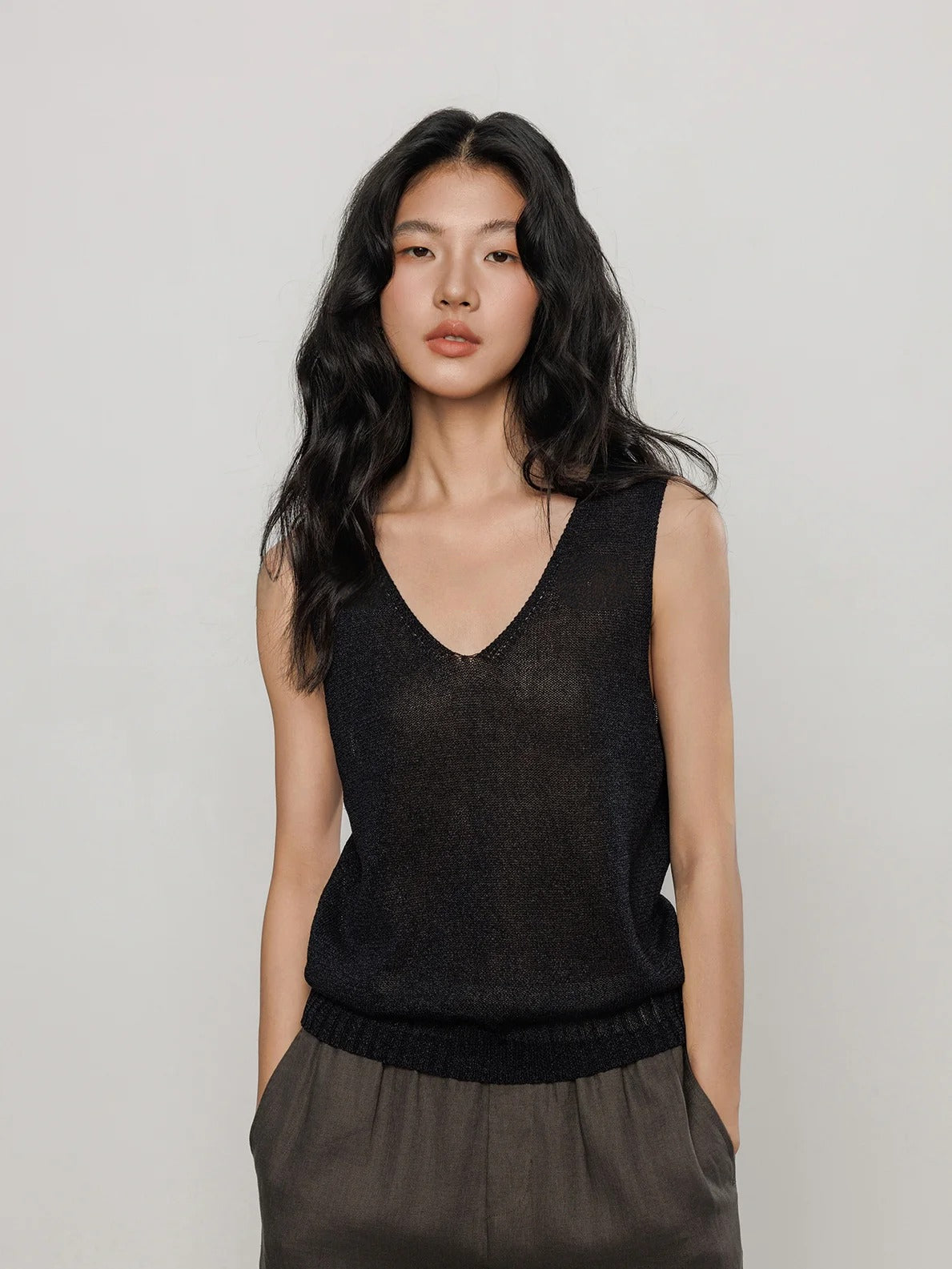 V-Neck Tie-Strap Knitted Vest_BDHL7477