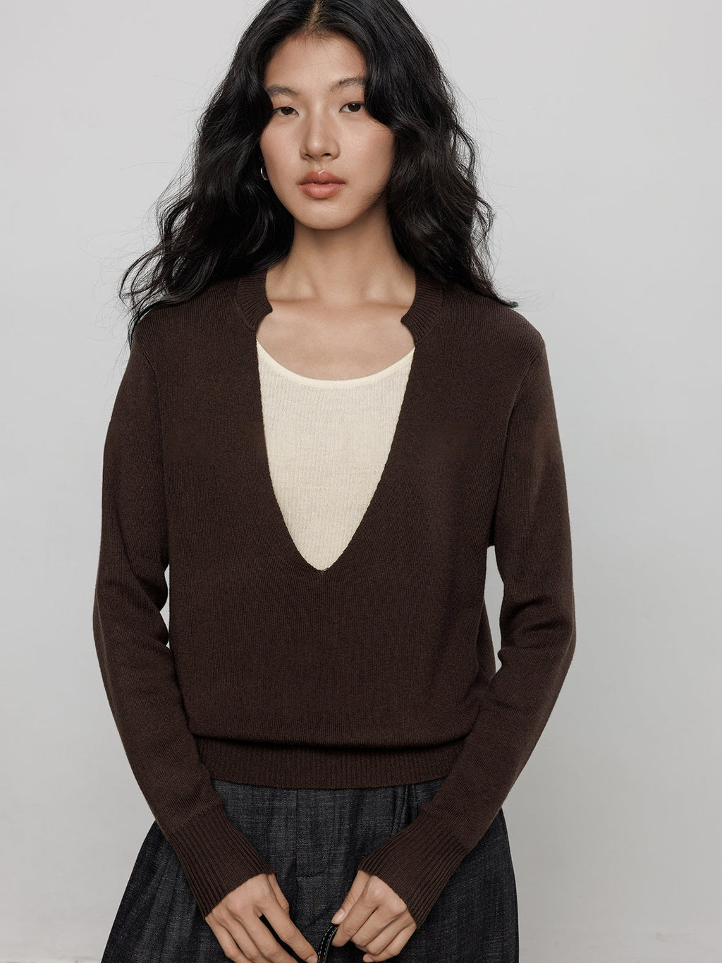 V-Neck Two-Piece Style Tops_BDHL7700