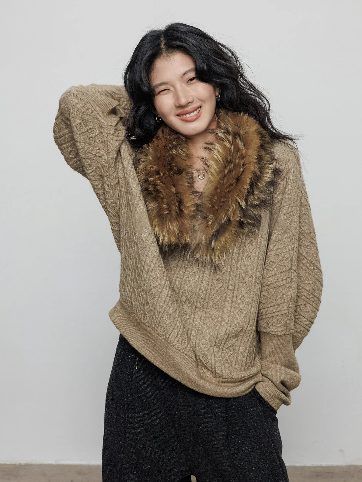 毛領針織上衣_BDHL8079