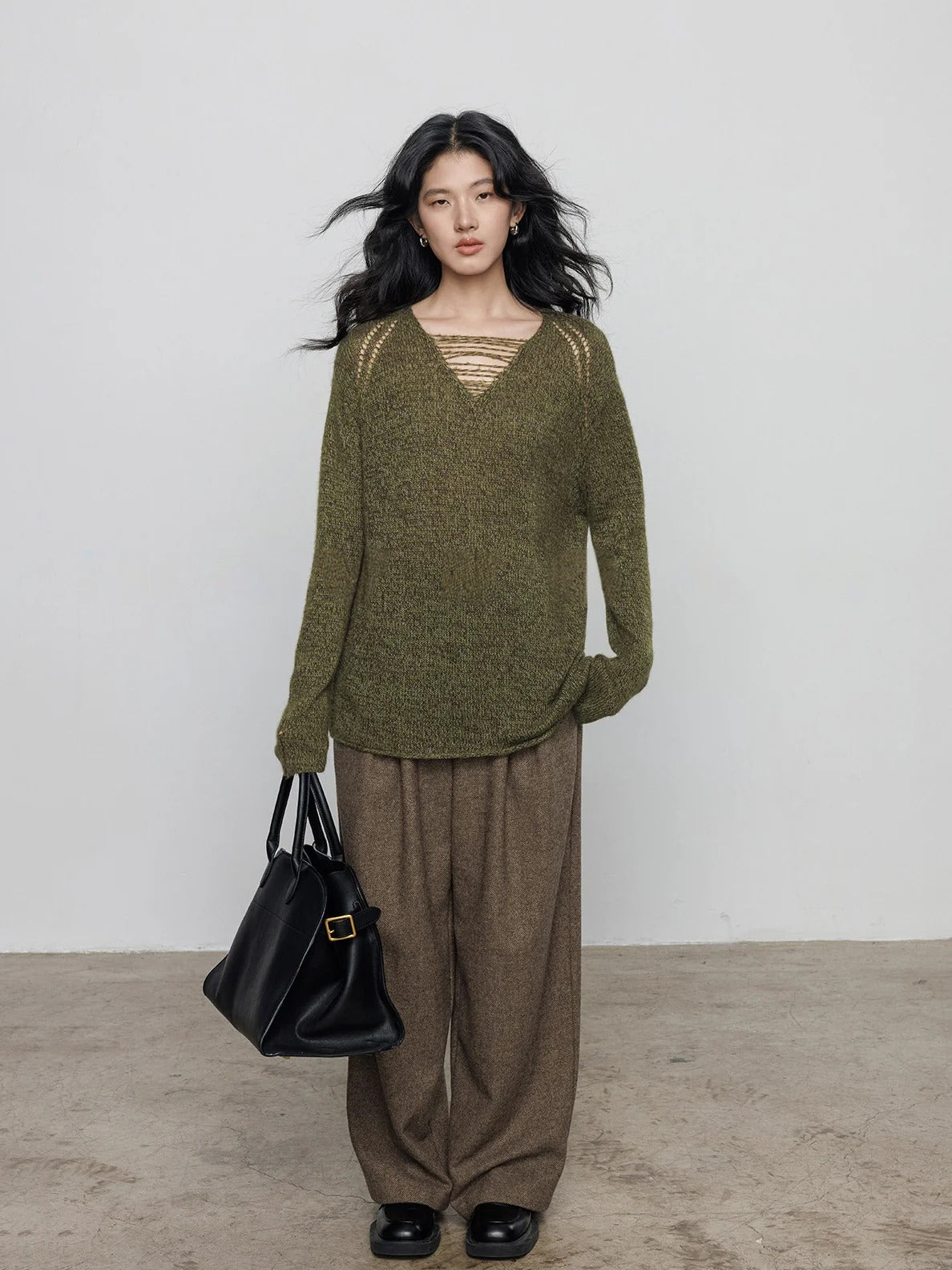 做舊V領針織上衣_BDHL8077