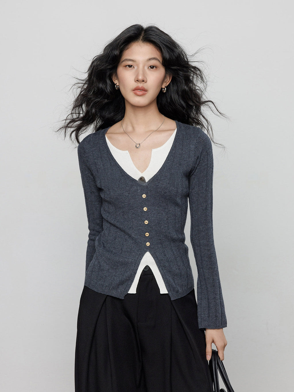 V-Neck Two-Piece Style Knit Tops_BDHL8137