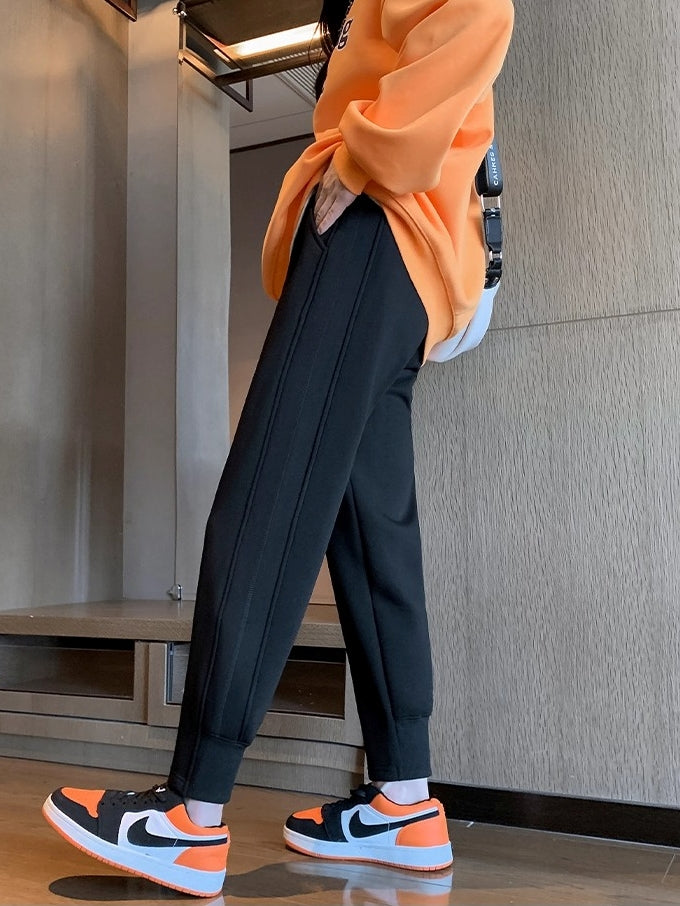 High-Waisted Tapered Sweatpants_BDHL8031