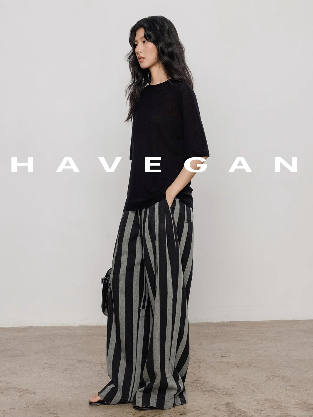 Middle Sleeve T-Shirt_BDHL7478