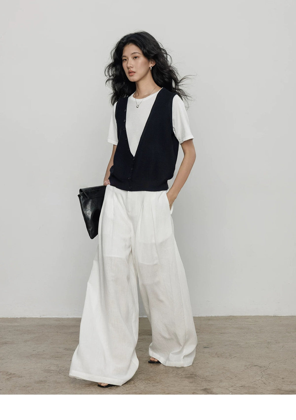Layered-Look Knit Vest Top_BDHL8363