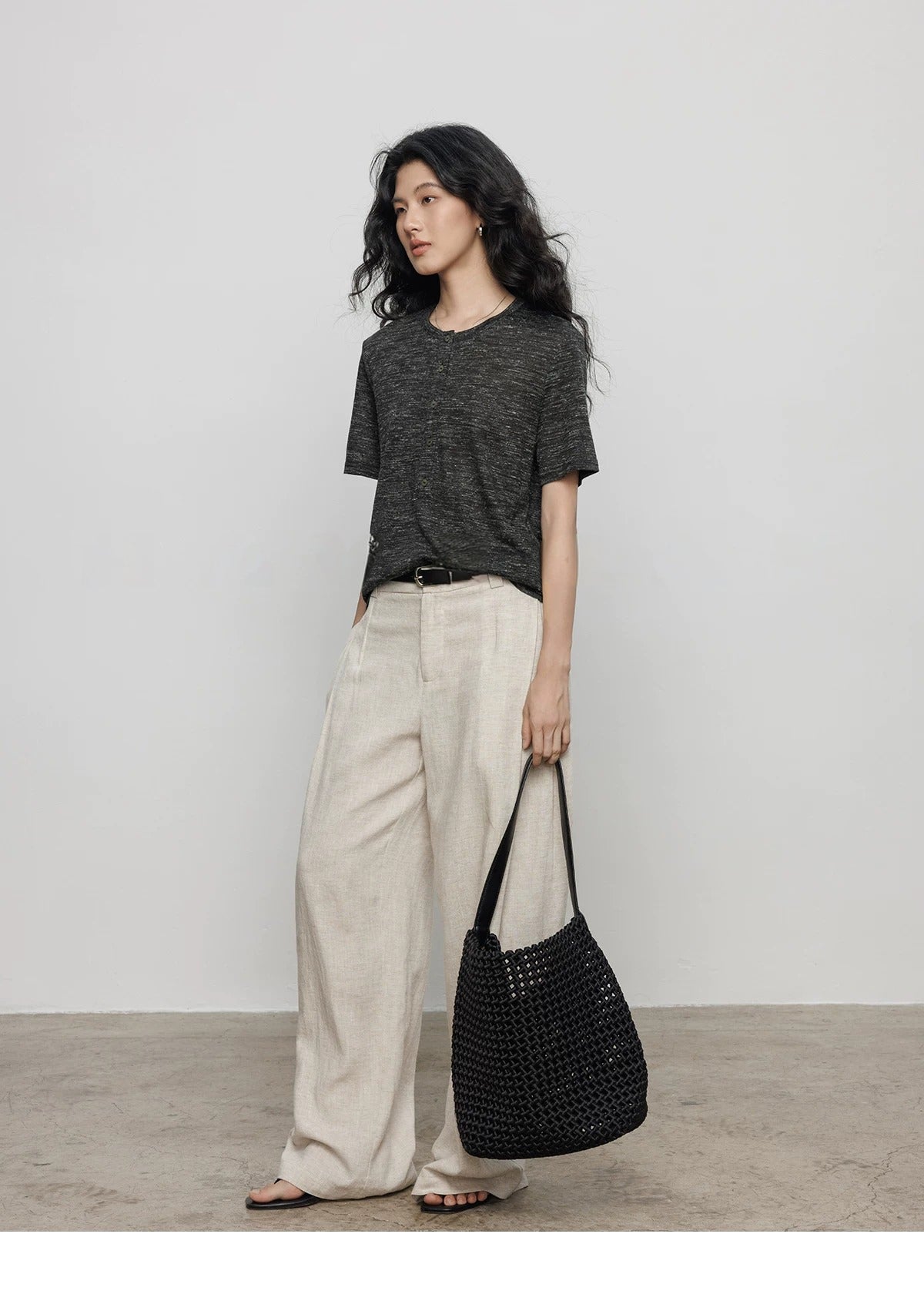 Henley Neck Linen Blend Tee_BDHL8361