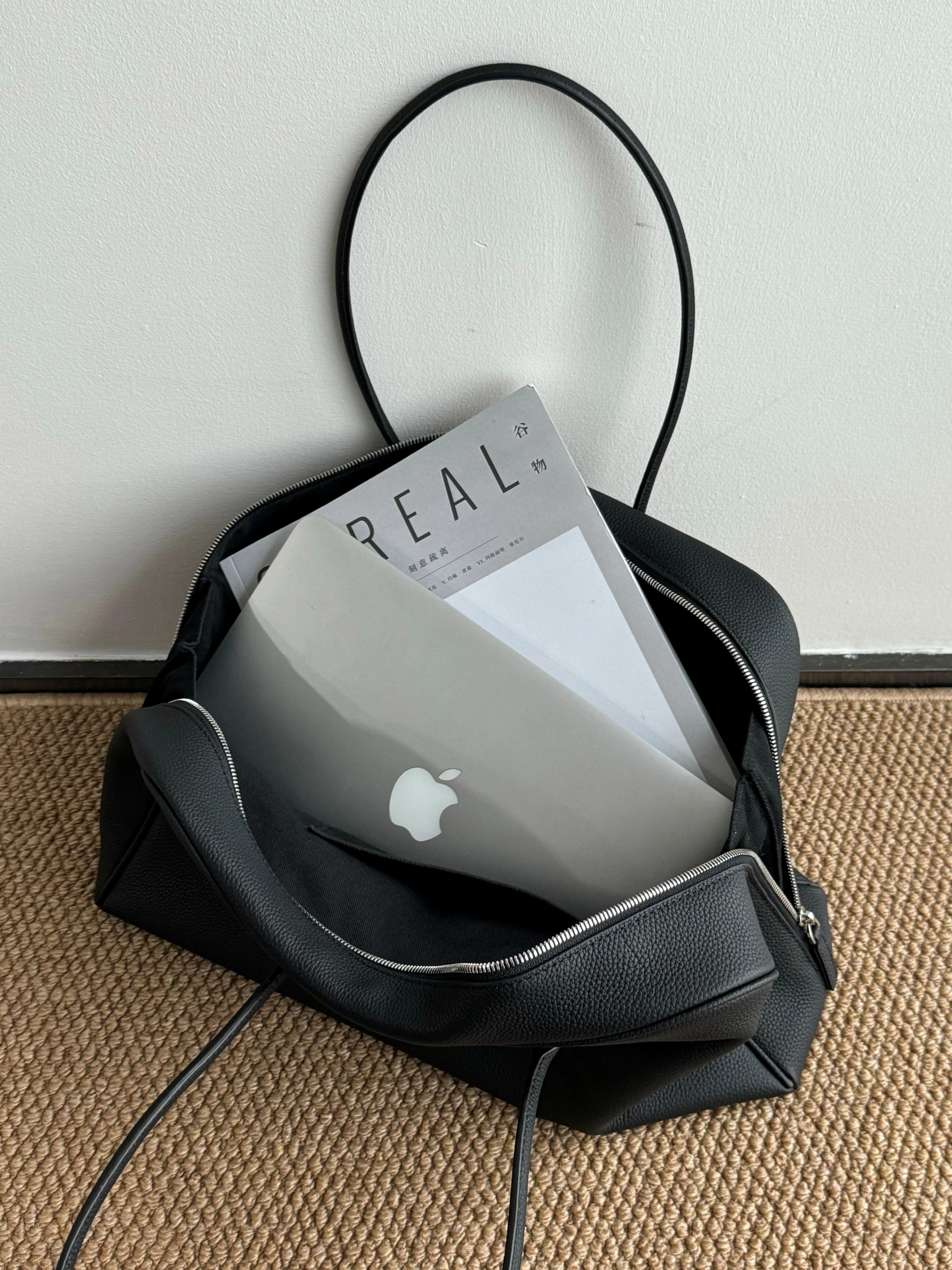 Gray Shoulder Boston Bag_BDHL7807