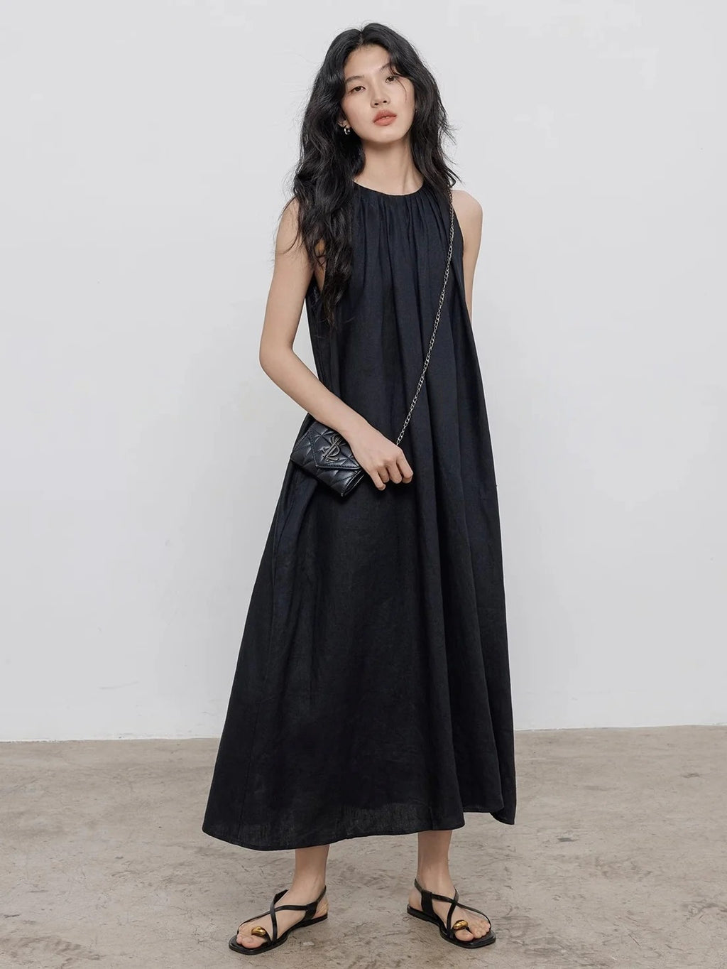 Black A-Line Skirt Sleeveless Dress_BDHL7360