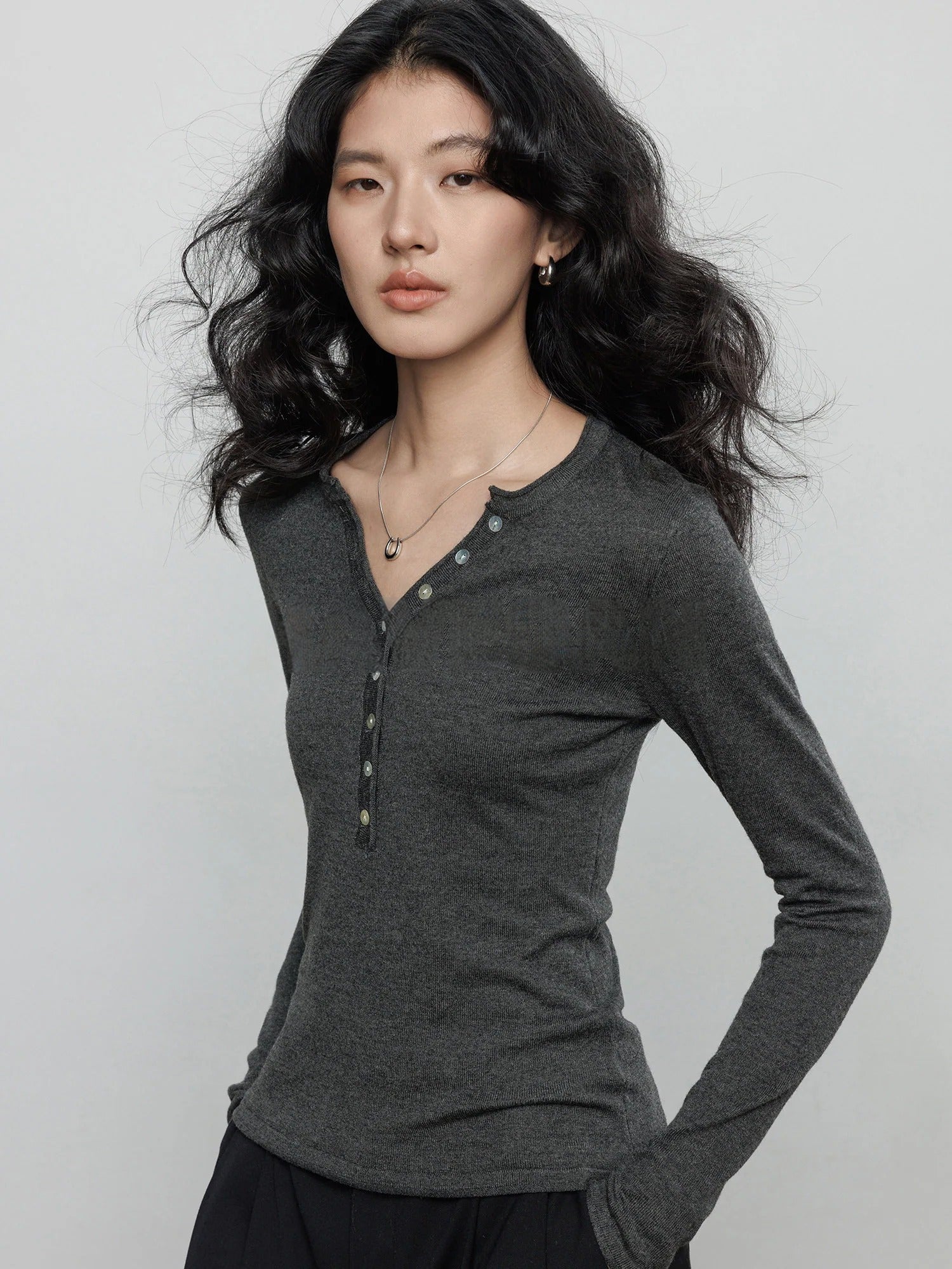 Spring Henley Neck Long Sleeve Knitted Top_BDHL8205