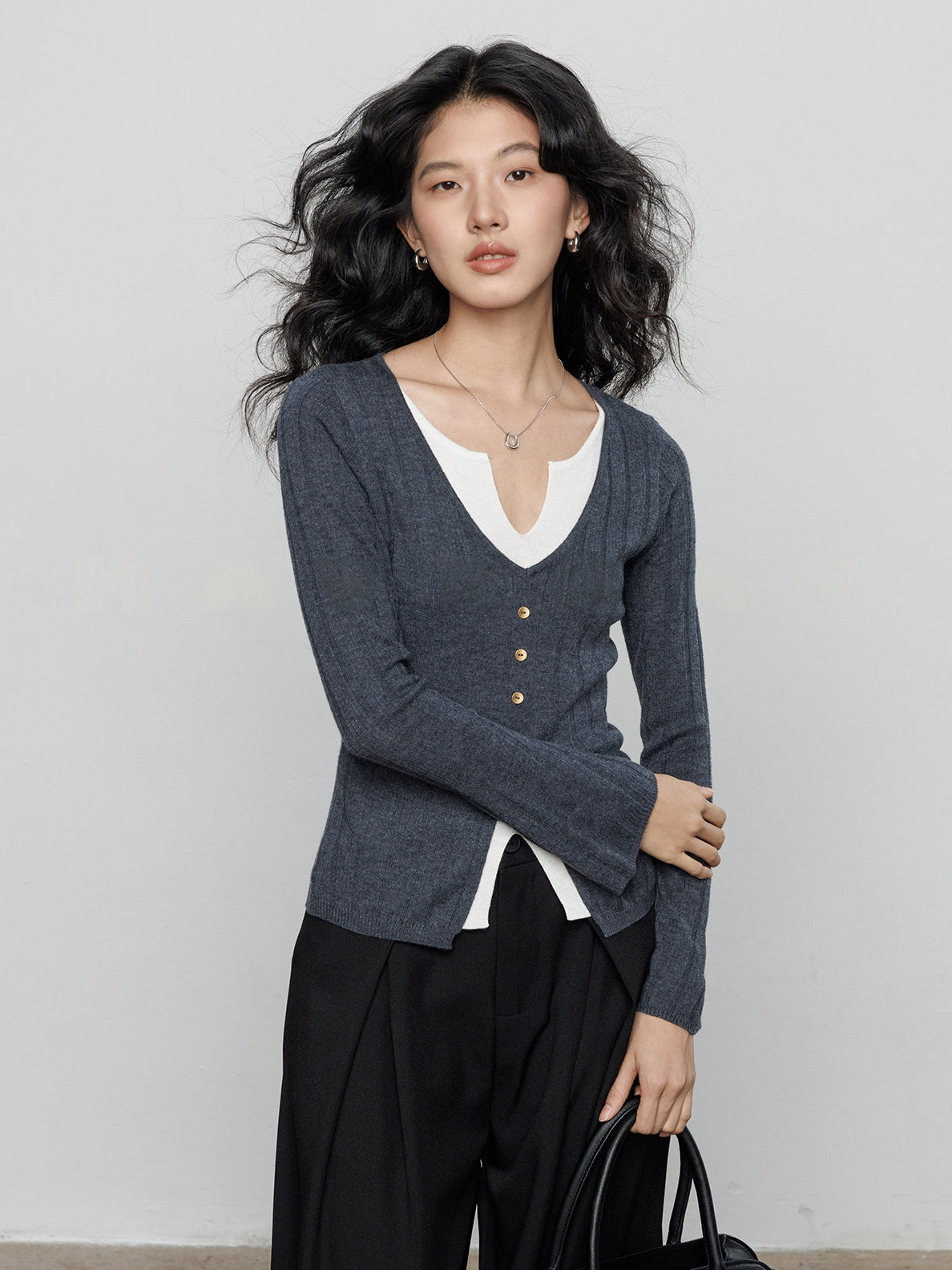 V-Neck Two-Piece Style Knit Tops_BDHL8137