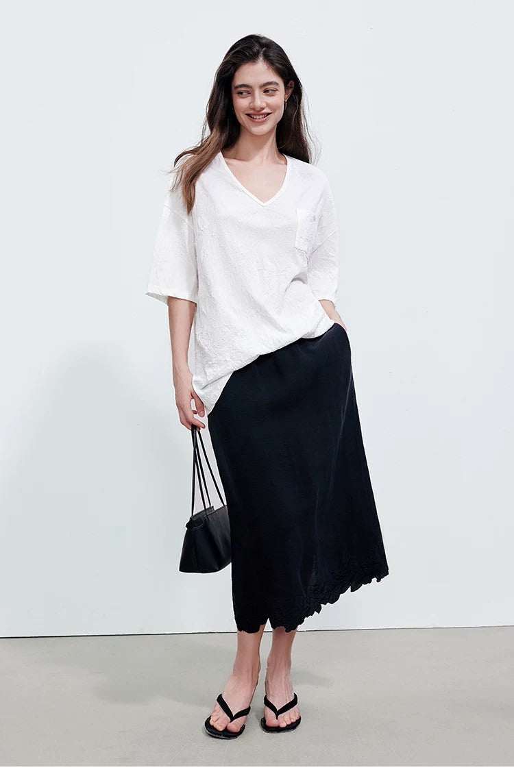 Crinkle Texture V-Neck Tee_BDHL8342