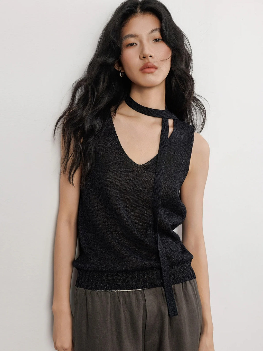 V-Neck Tie-Strap Knitted Vest_BDHL7477