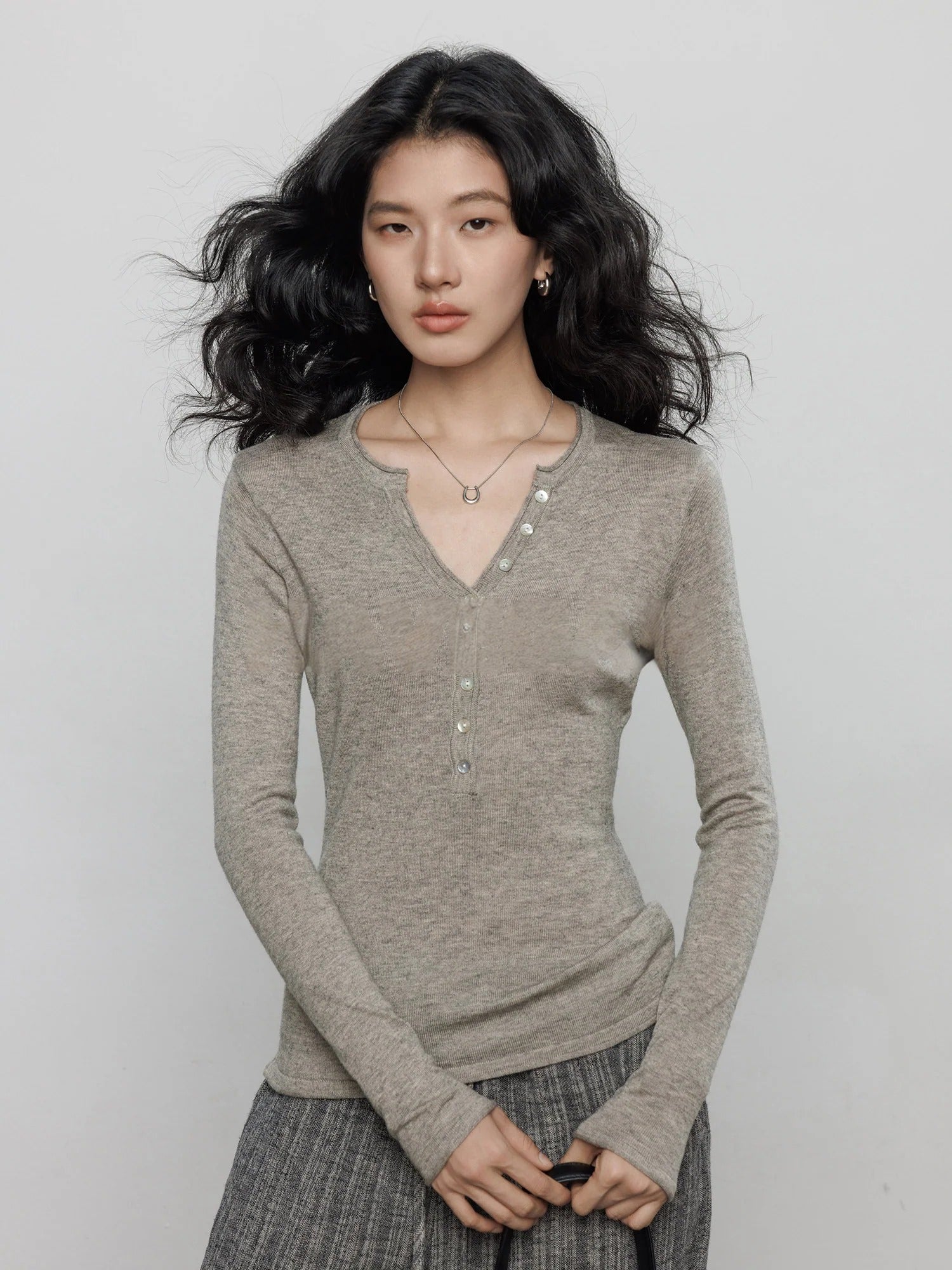 Spring Henley Neck Long Sleeve Knitted Top_BDHL8205
