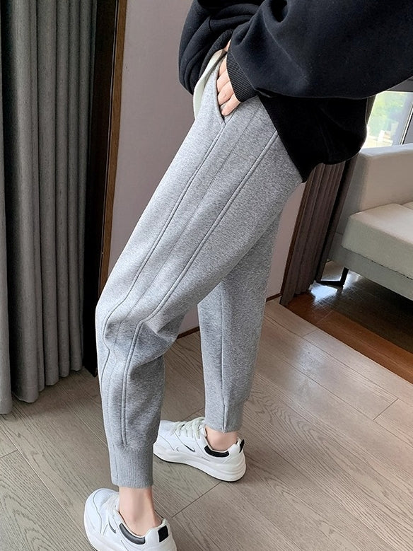 High-Waisted Tapered Sweatpants_BDHL8031