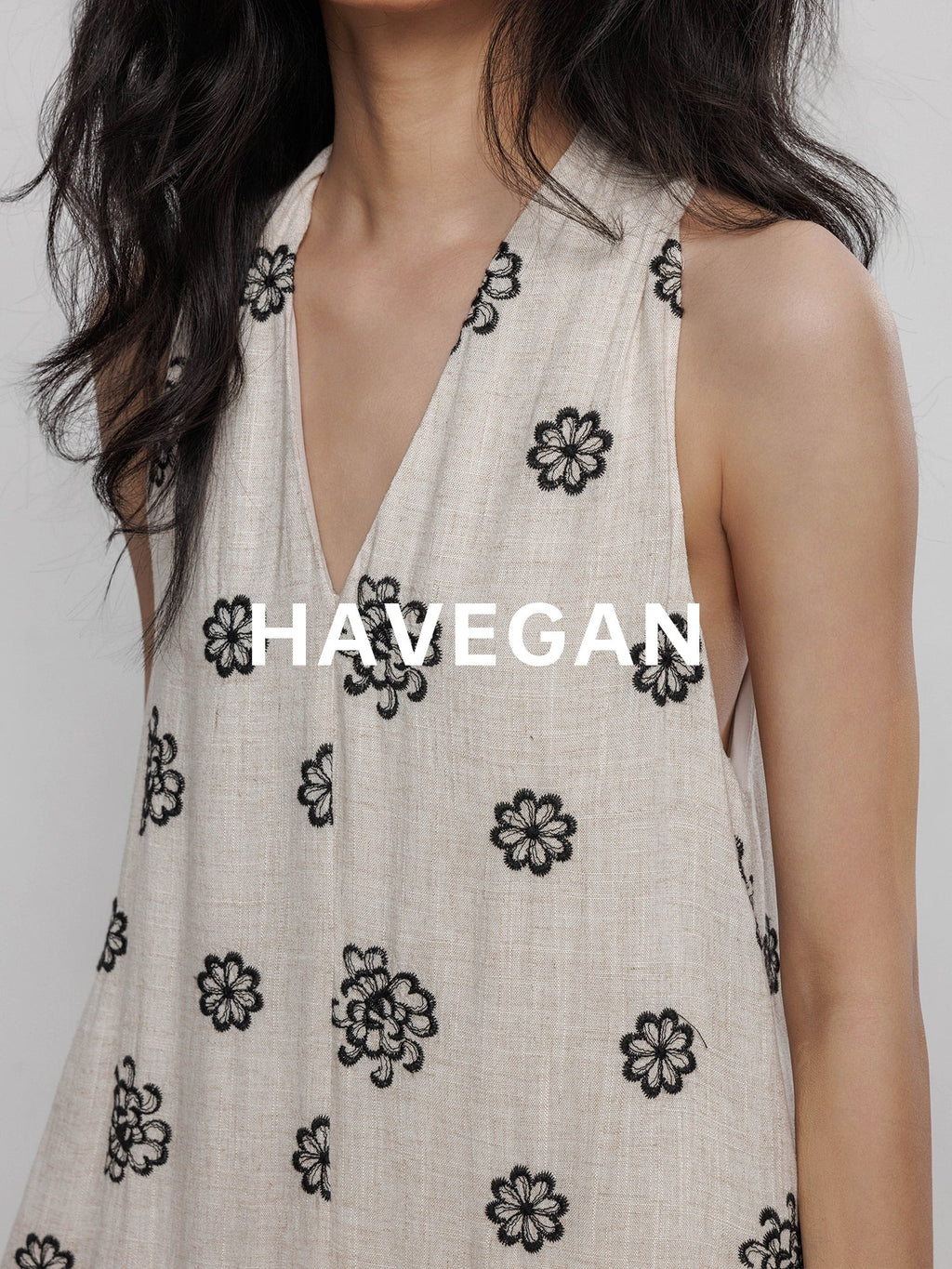 V-Neck Embroidered Floral Dress_BDHL7237