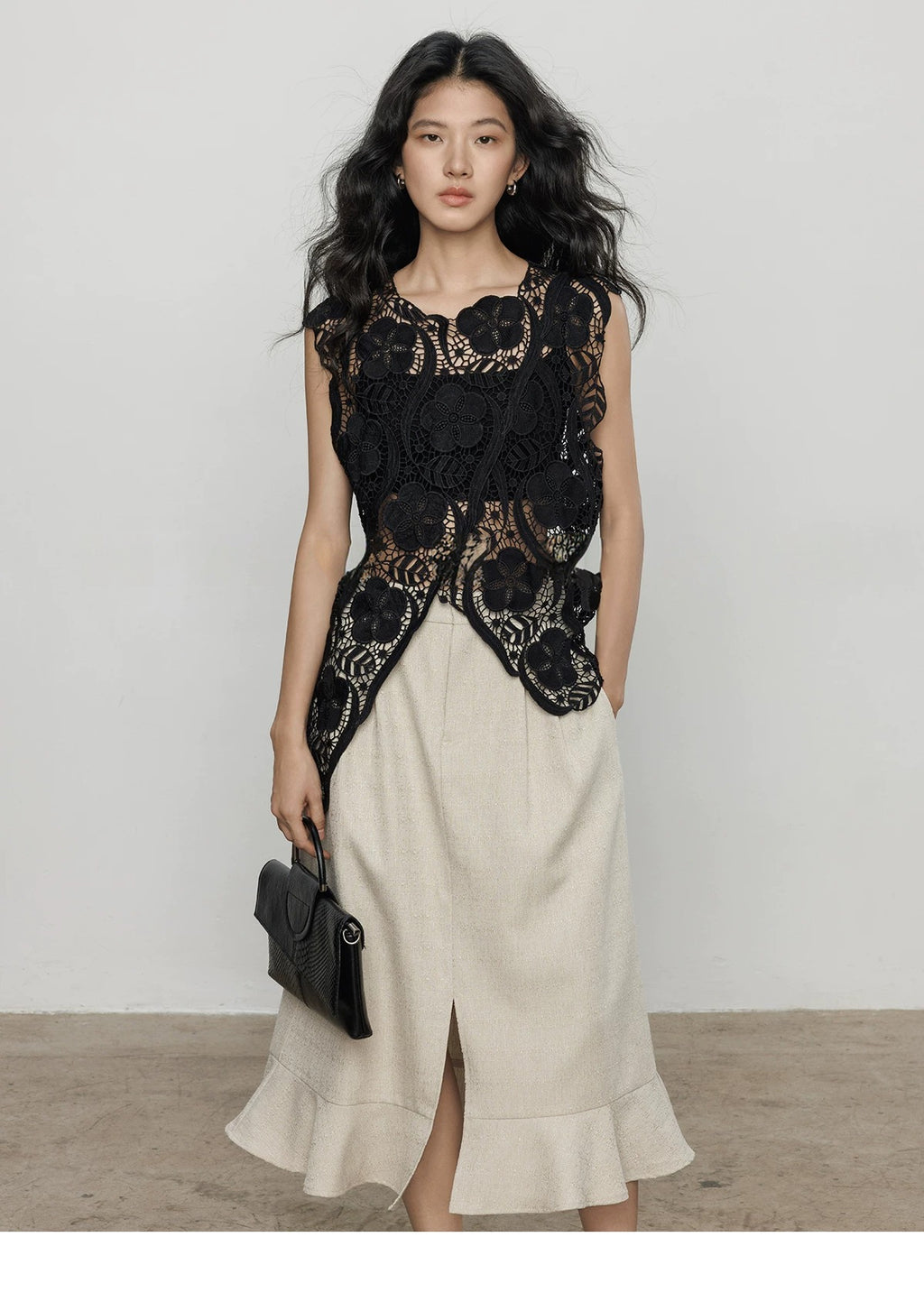 Floral Lace Sleeveless Top_BDHL8357