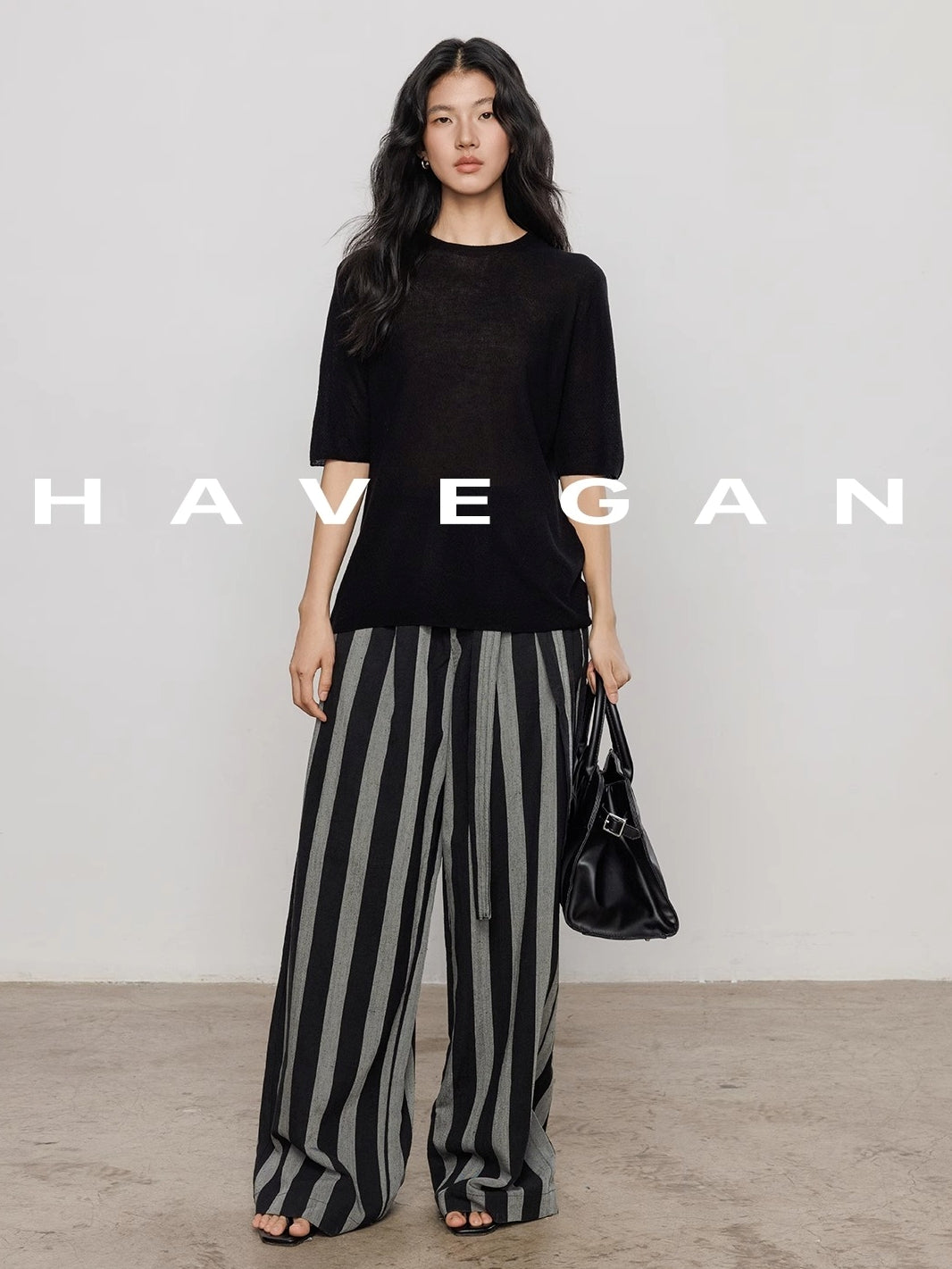 Middle Sleeve T-Shirt_BDHL7478