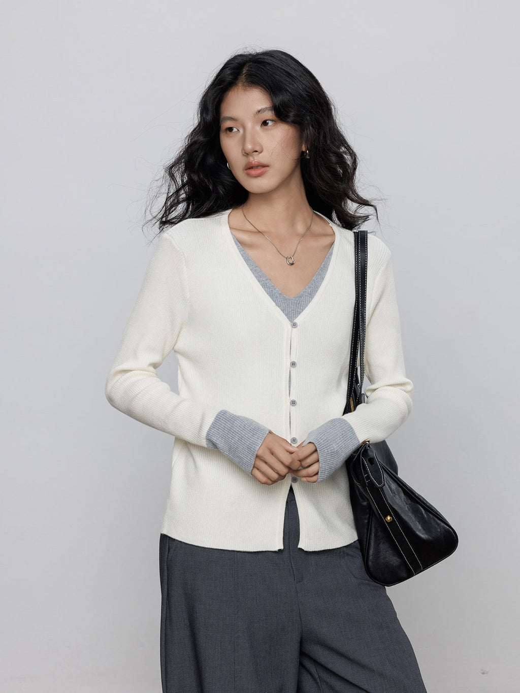 V-Neck Two-Piece Style Cardigan_BDHL7785