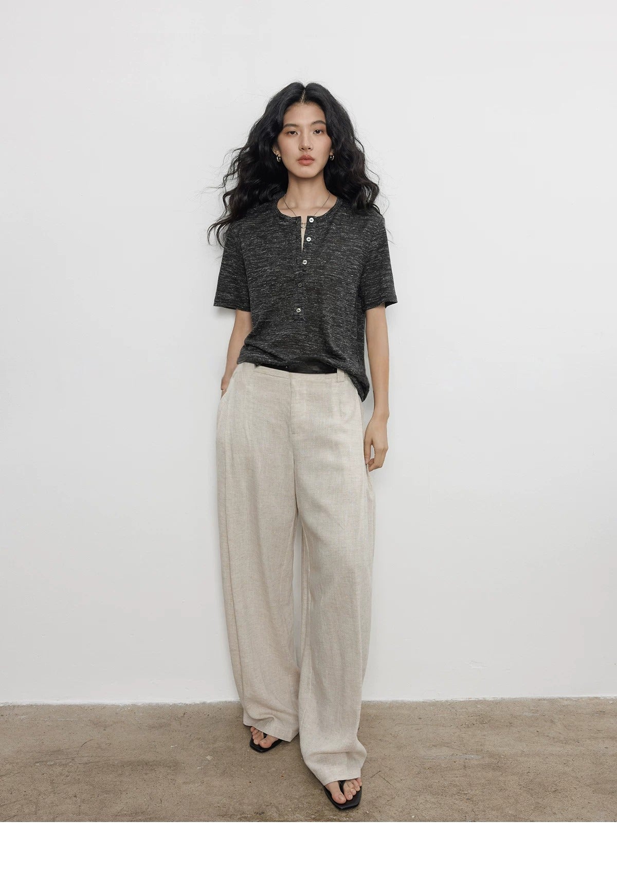 Henley Neck Linen Blend Tee_BDHL8361