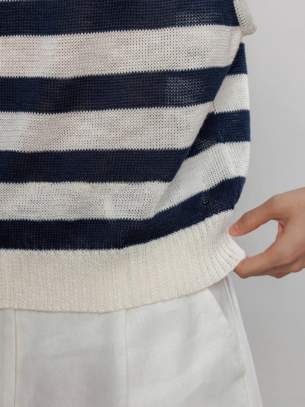 Round Neck Sleeveless Tops_BDHL7233