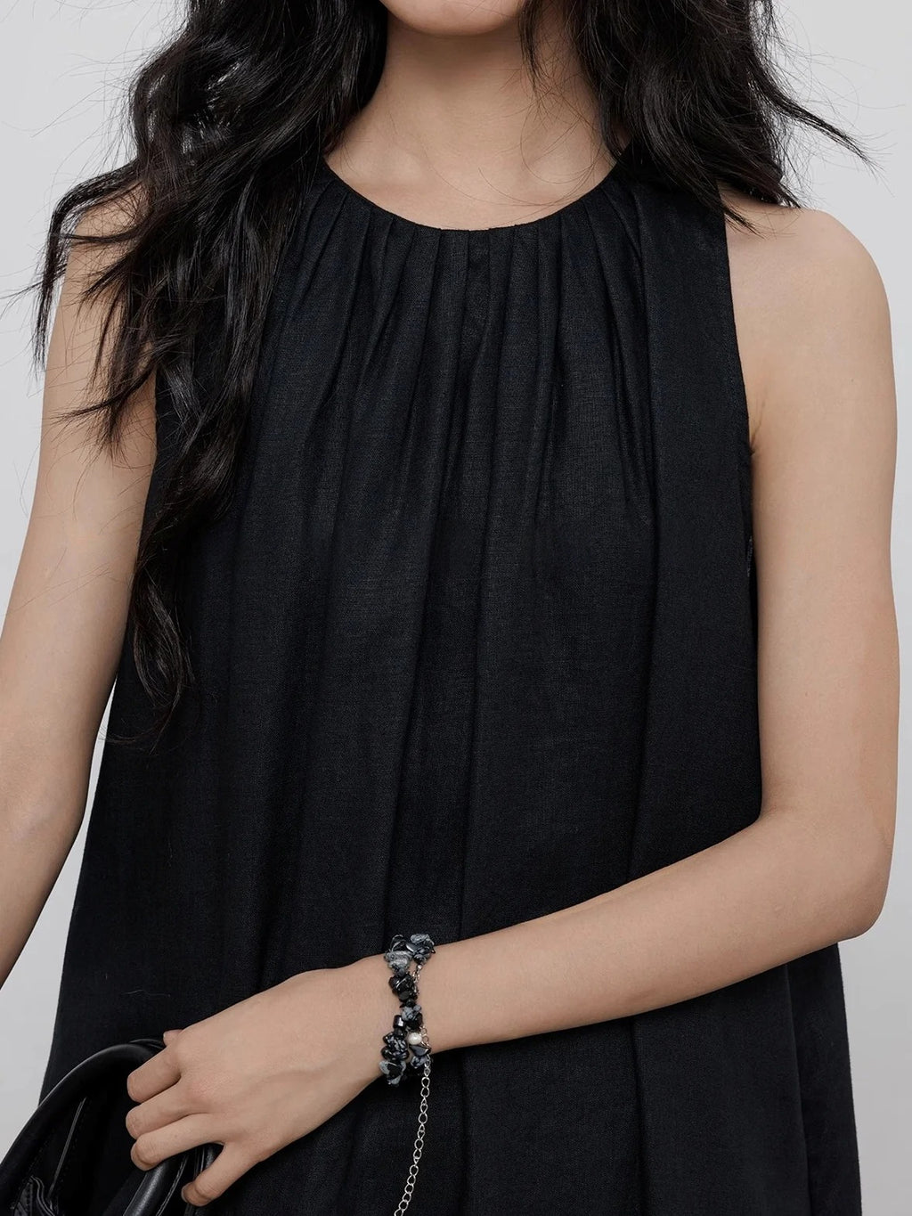 Black A-Line Skirt Sleeveless Dress_BDHL7360