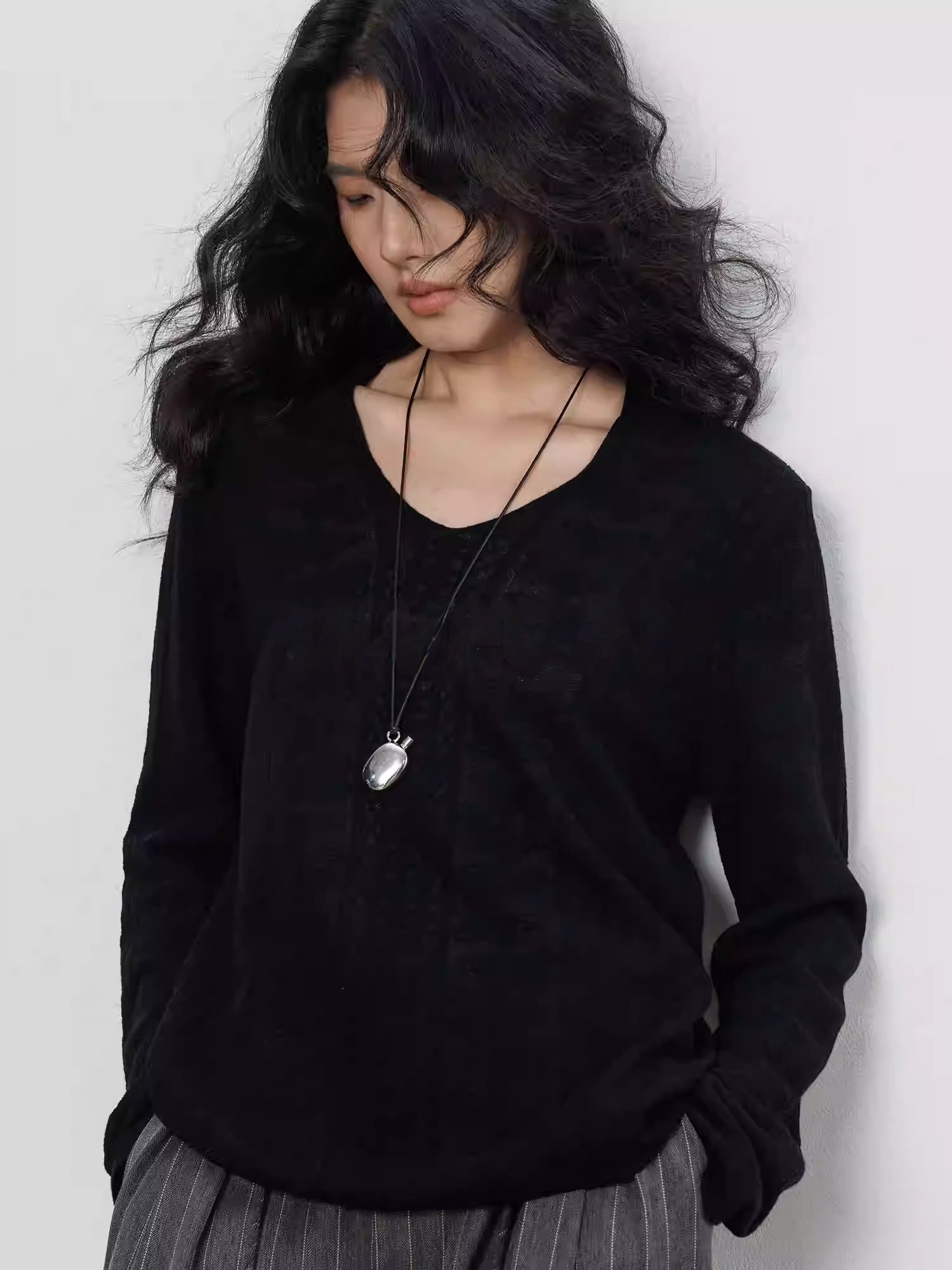 V-Neck Lace Knit Tops_BDHL8140