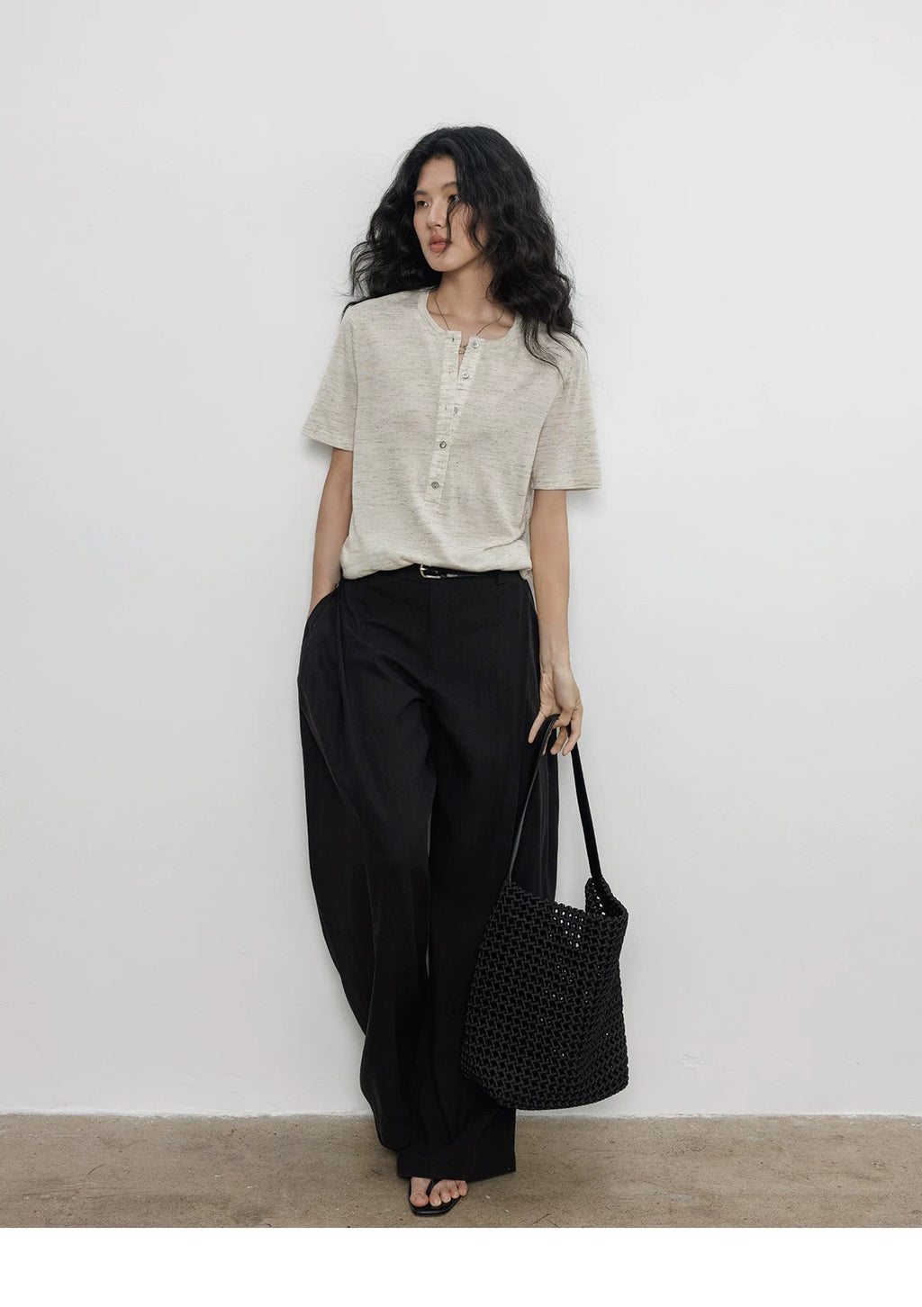 Henley Neck Linen Blend Tee_BDHL8361