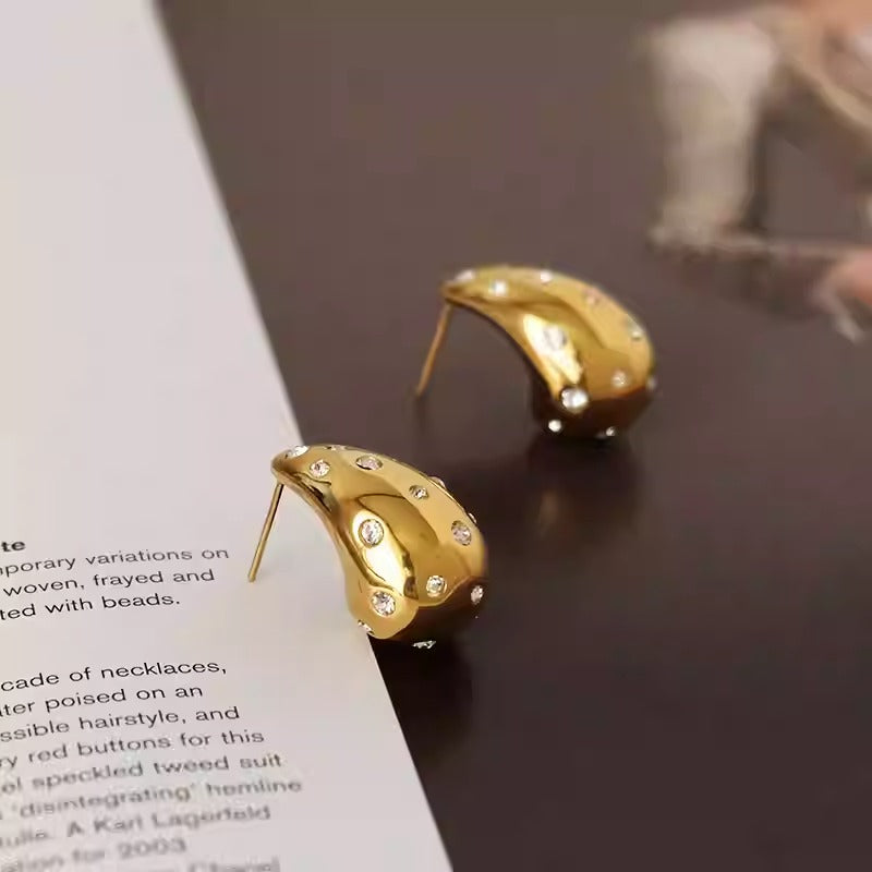 Blogger style pierced_BDHL5143