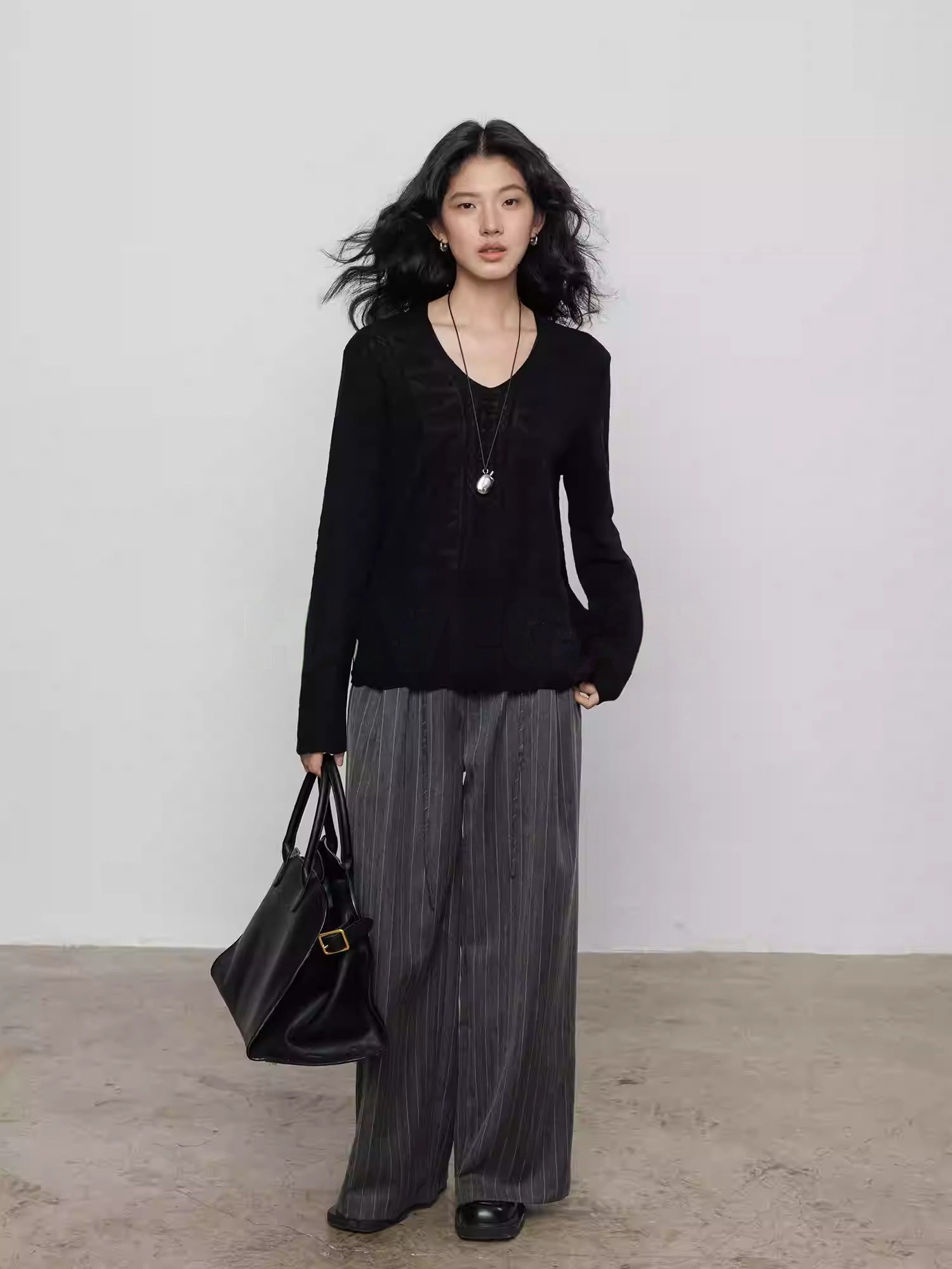 V-Neck Lace Knit Tops_BDHL8140