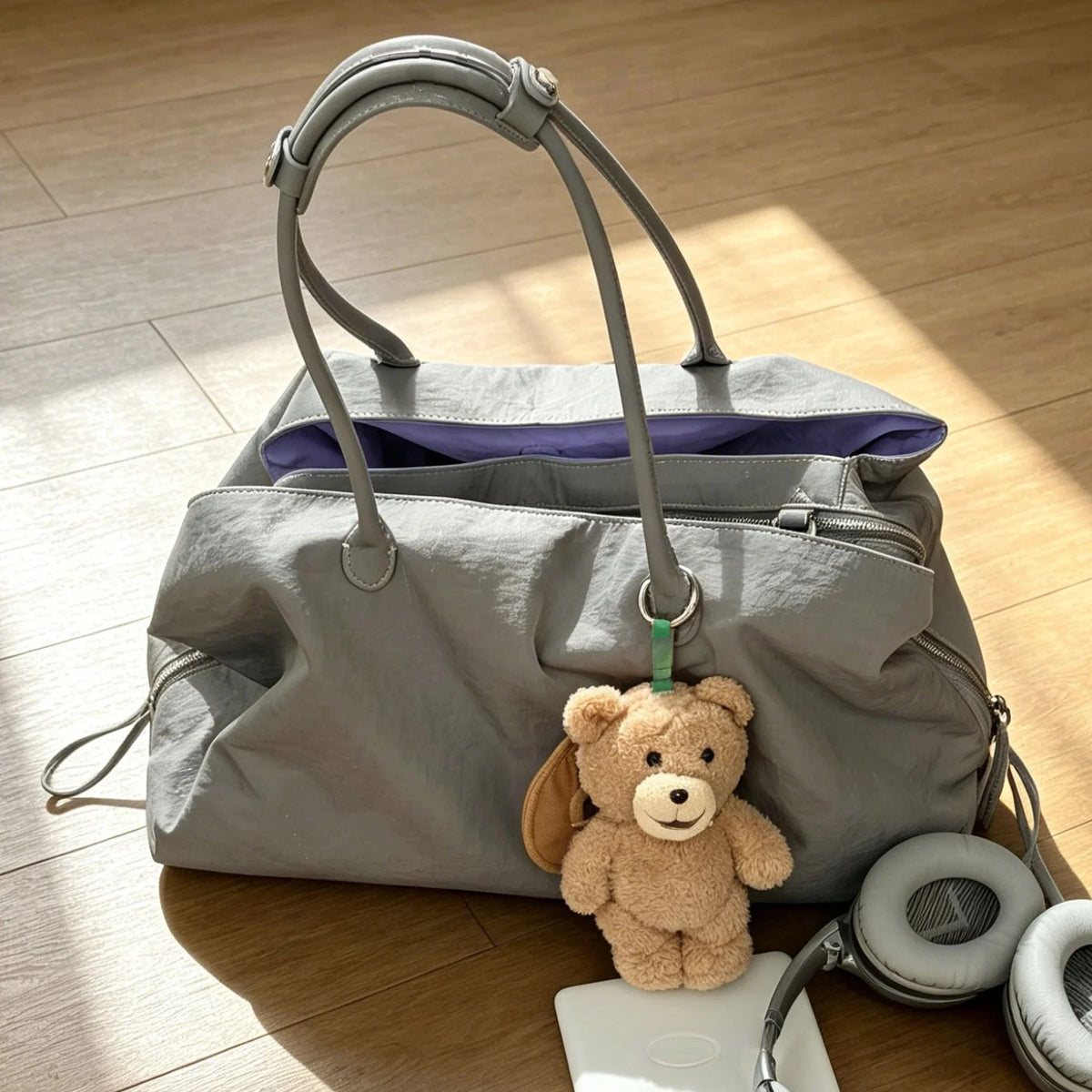 Lightweight Nylon Large Shoulder Tote_BDHL8444